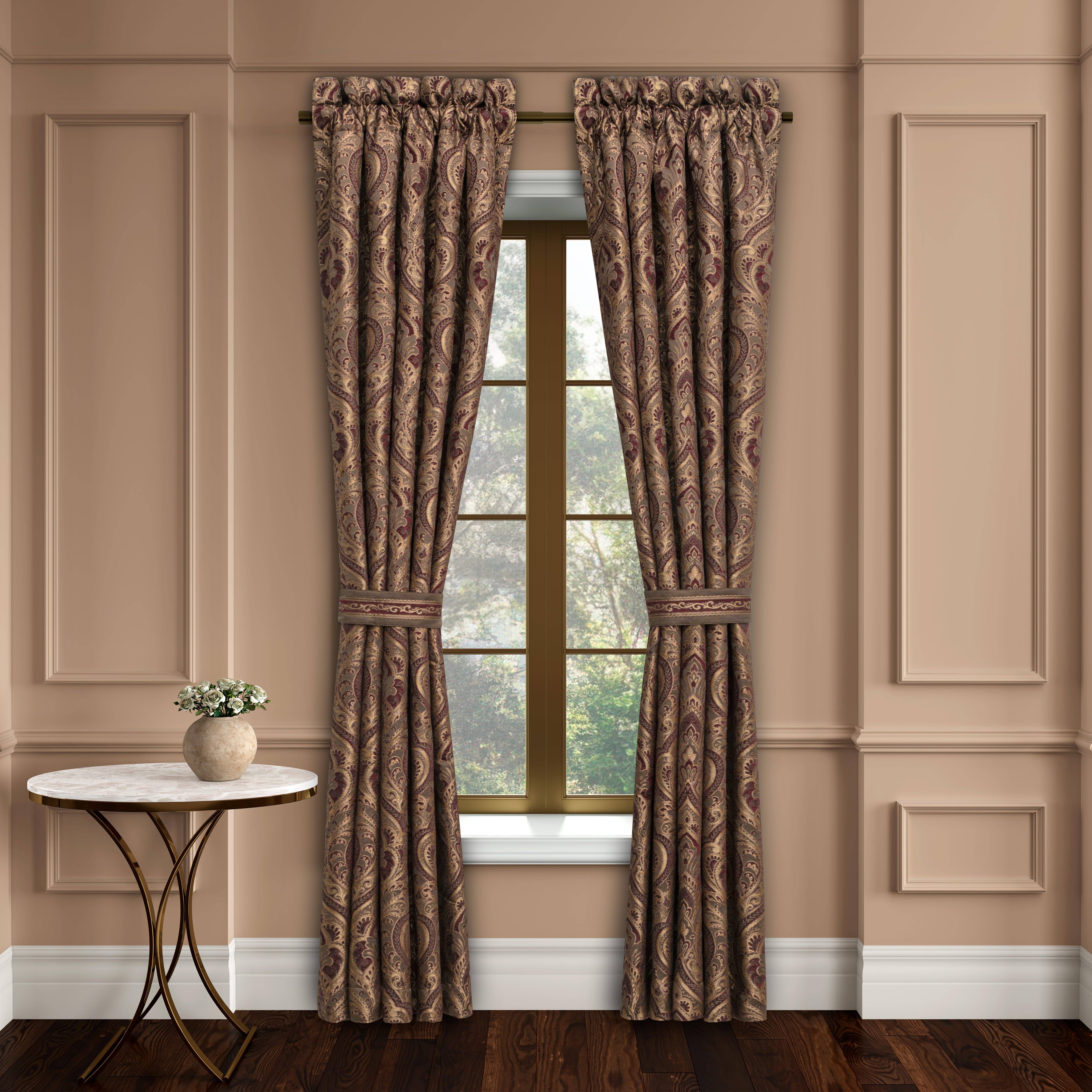 Five s Court Odette 84" Curtain (Set of 2)