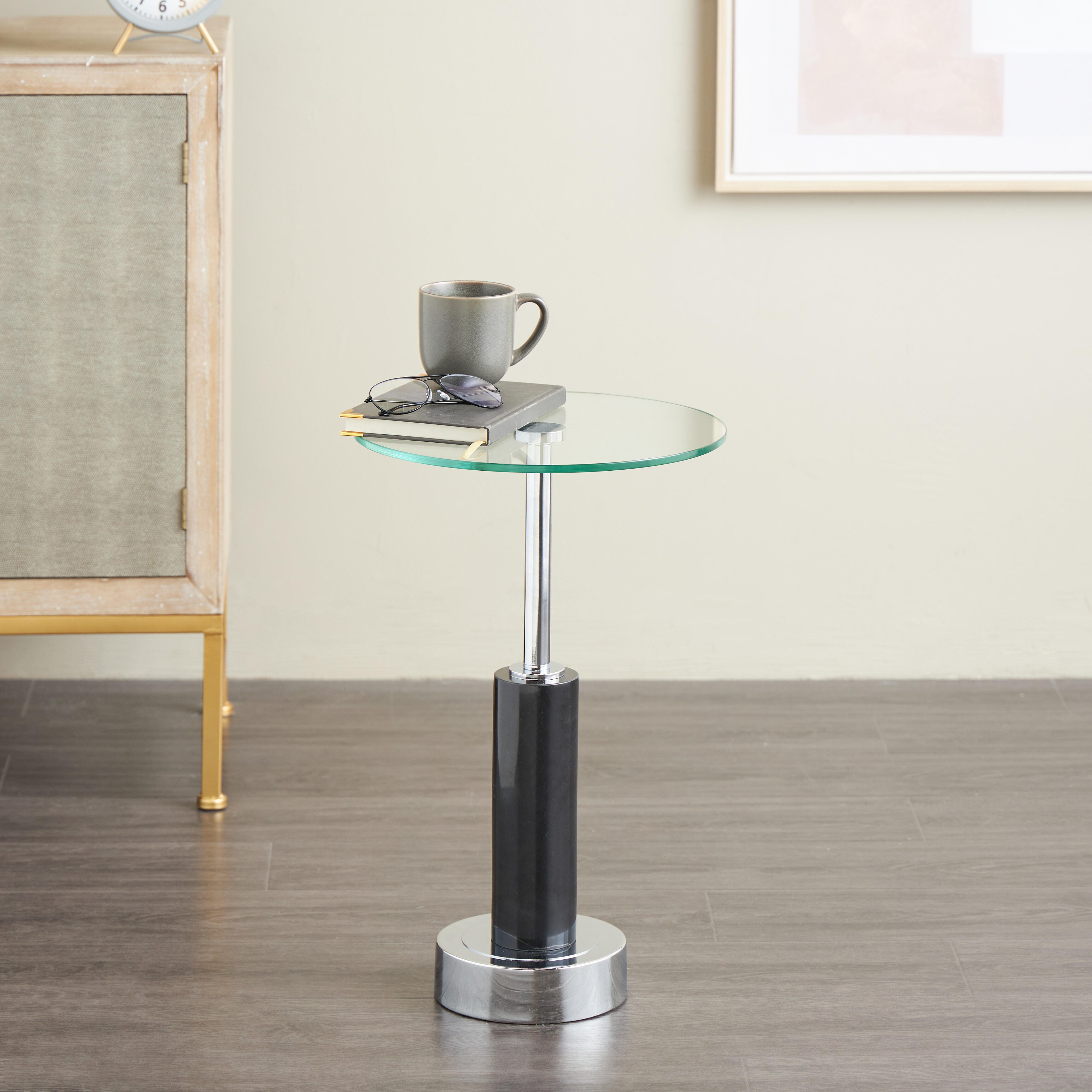 Bayberry Lane Round Accent Table, , rollover