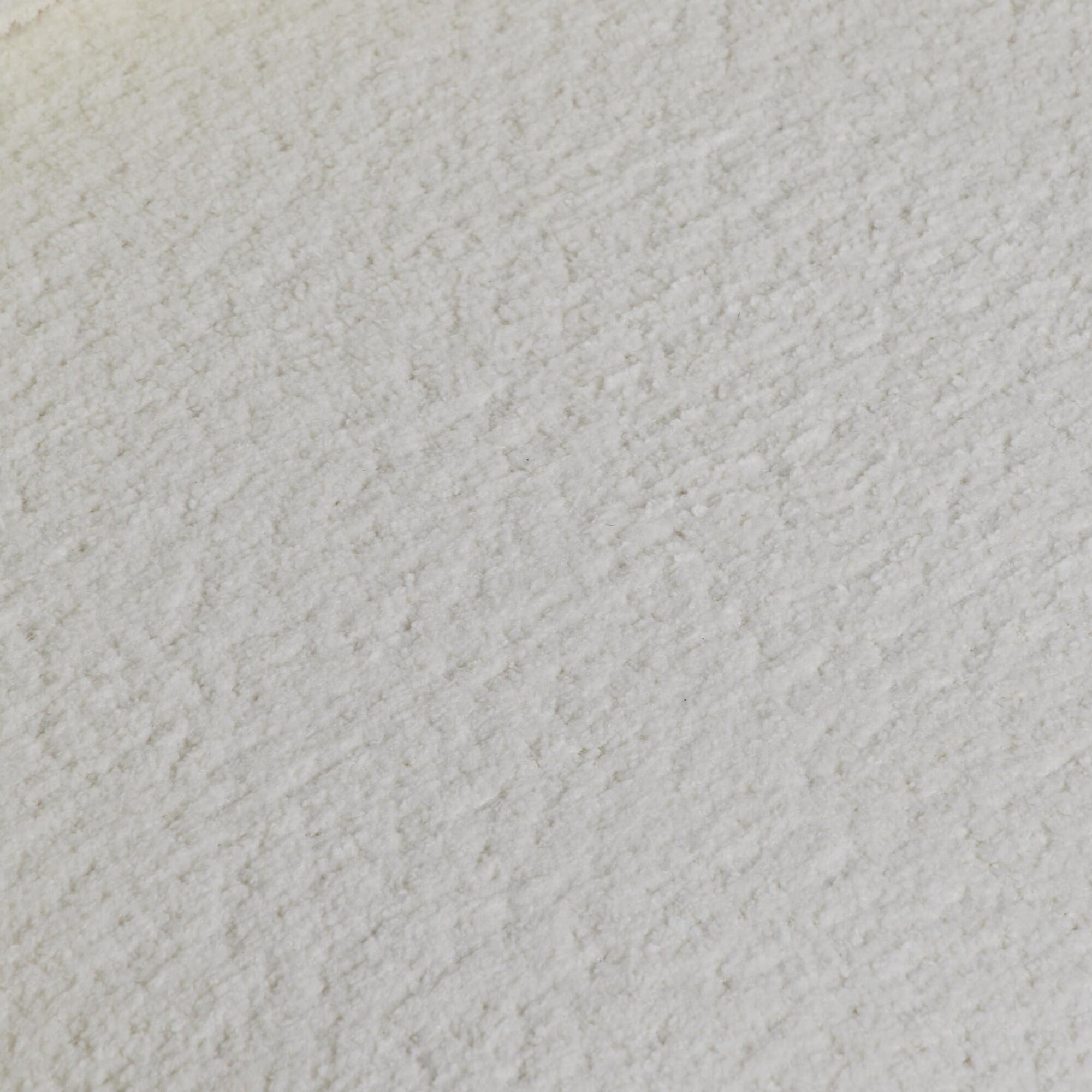 Swatch color White 