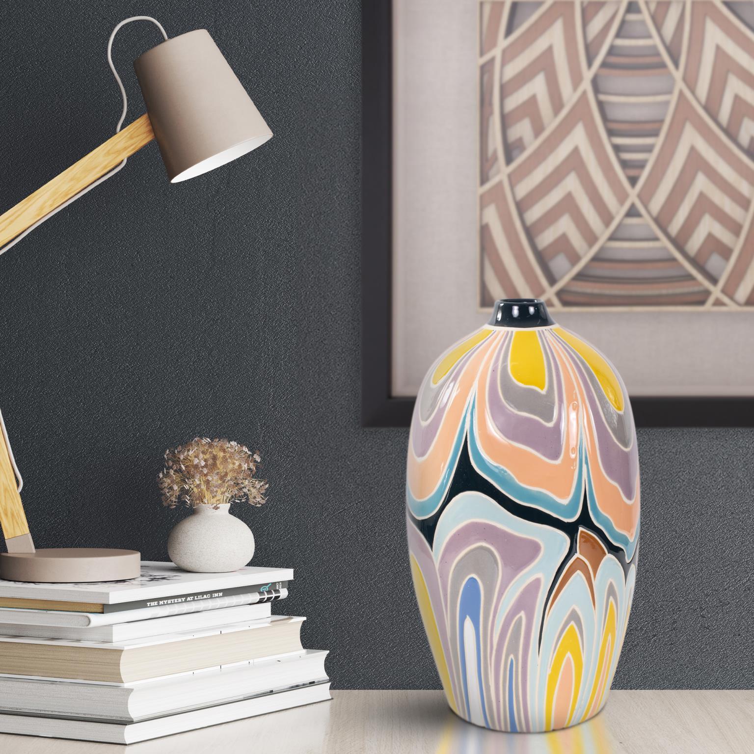 Howard Elliott The Bramwell Short Vase, , rollover