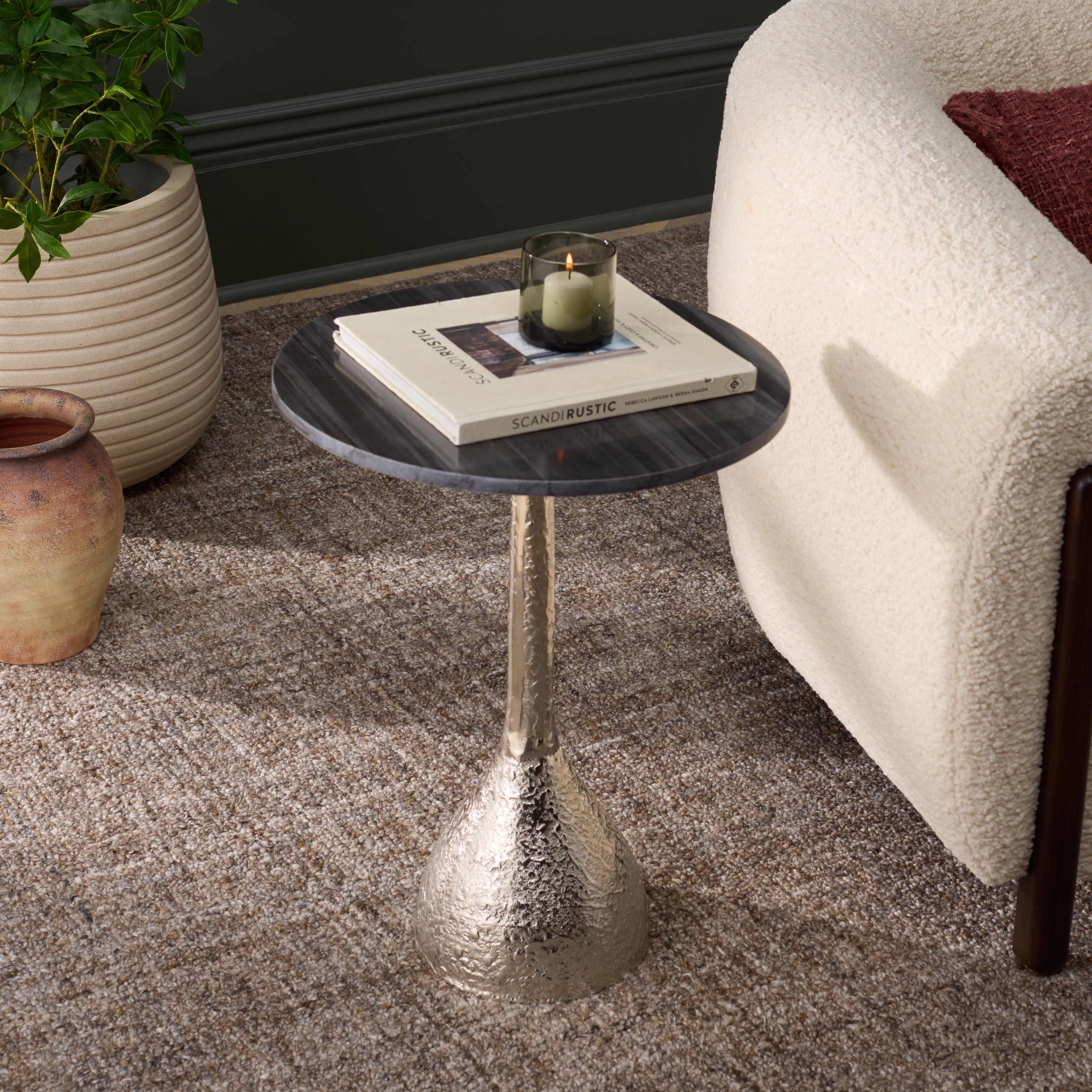 Safavieh Avanni Side Table, Silver/Black, rollover