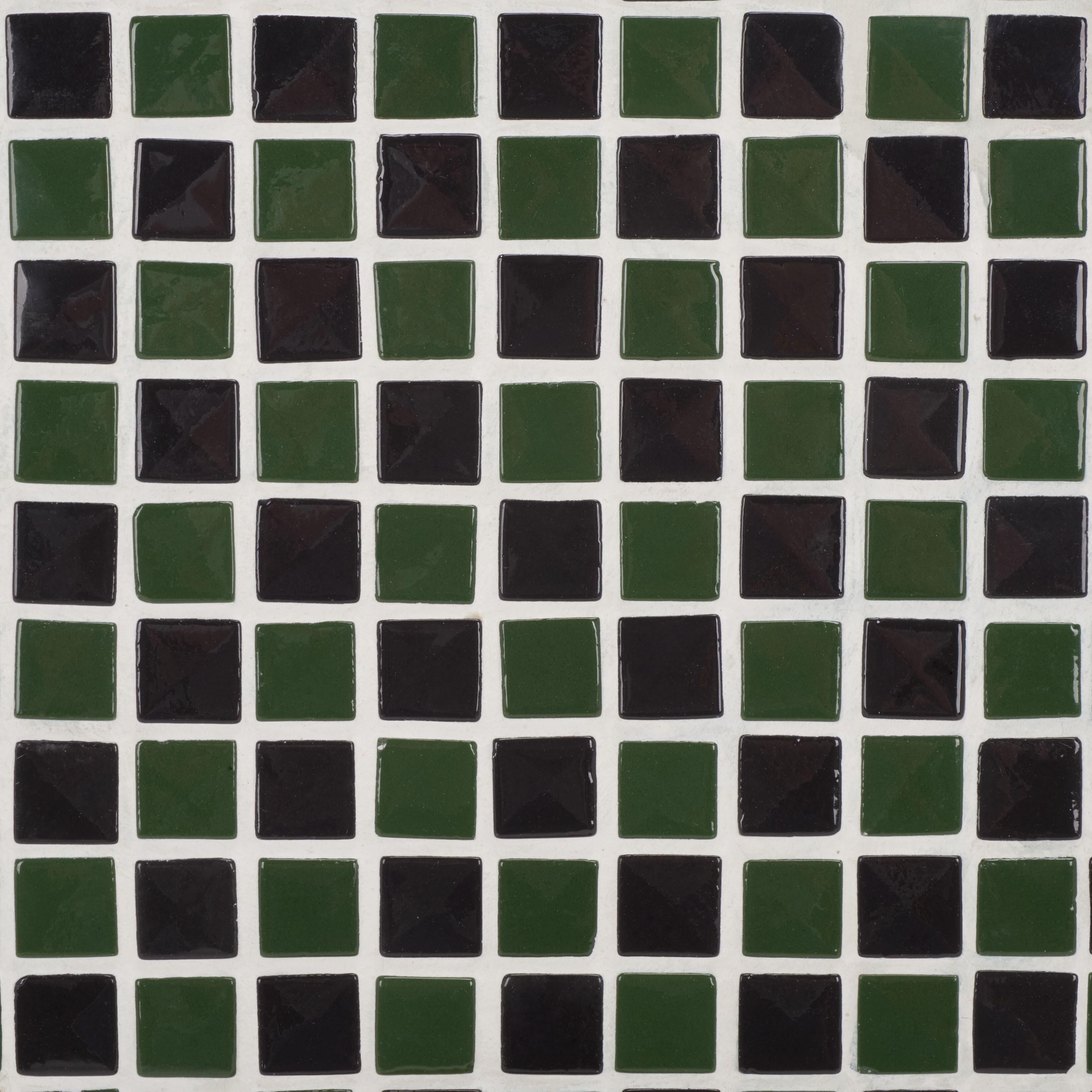 Swatch color Dark Green/Black 