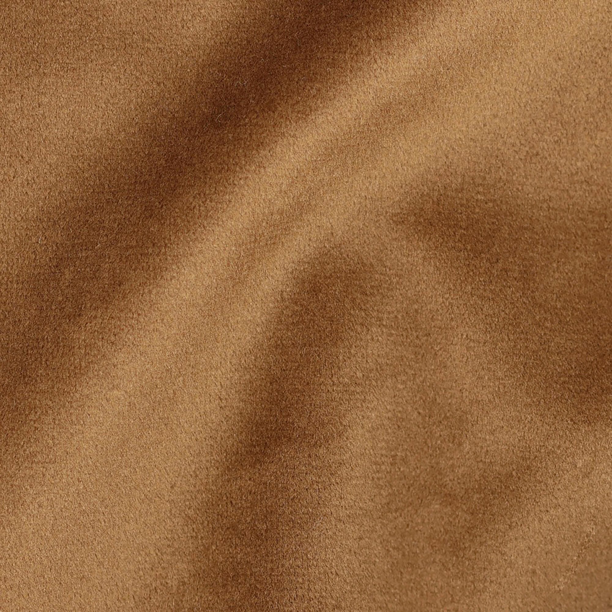 Swatch color Brown 