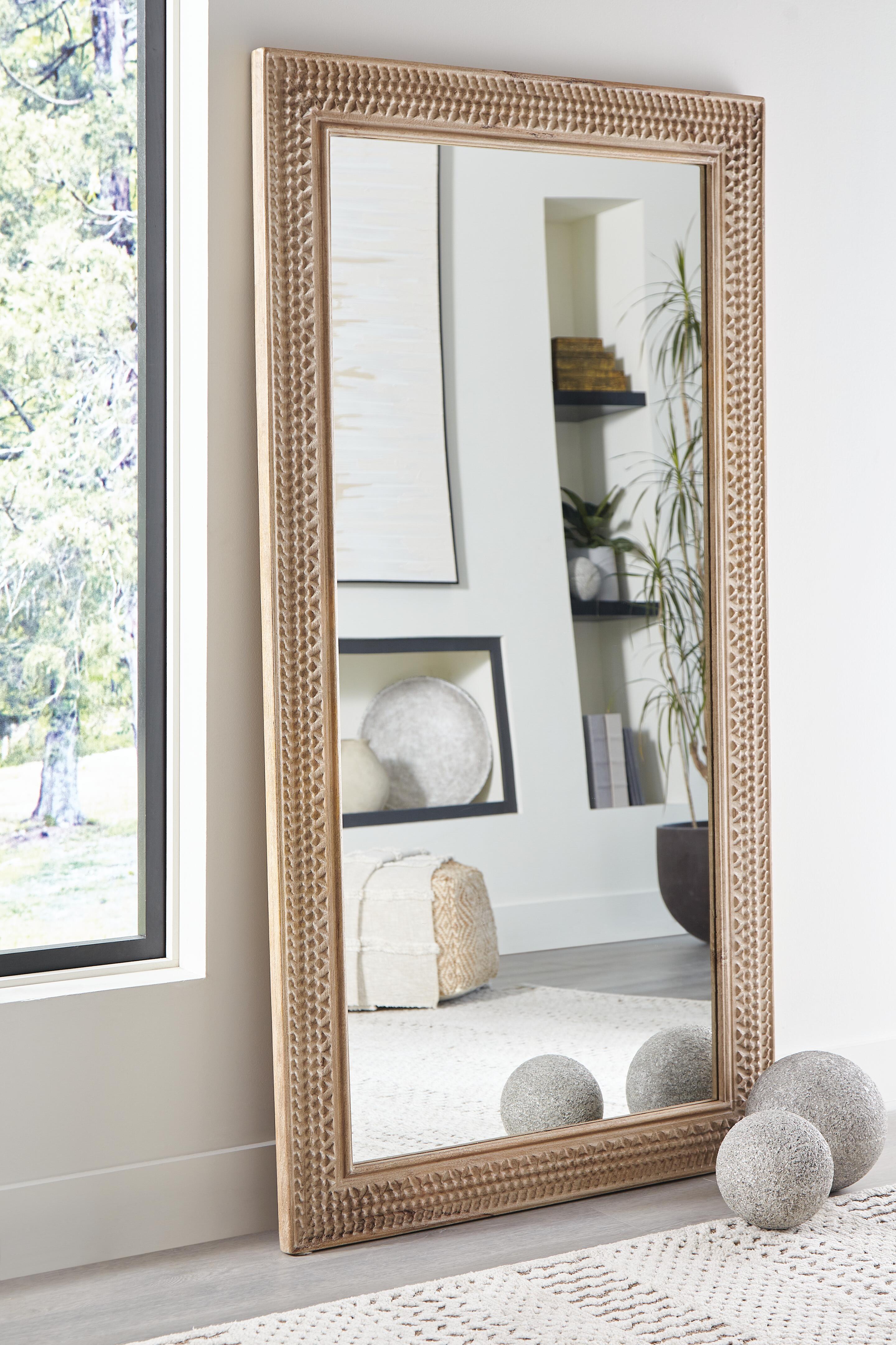 アンティーク調 バロック風 スタンドミラー Ashley Furniture Belenburg Floor Mirror | Ashley
