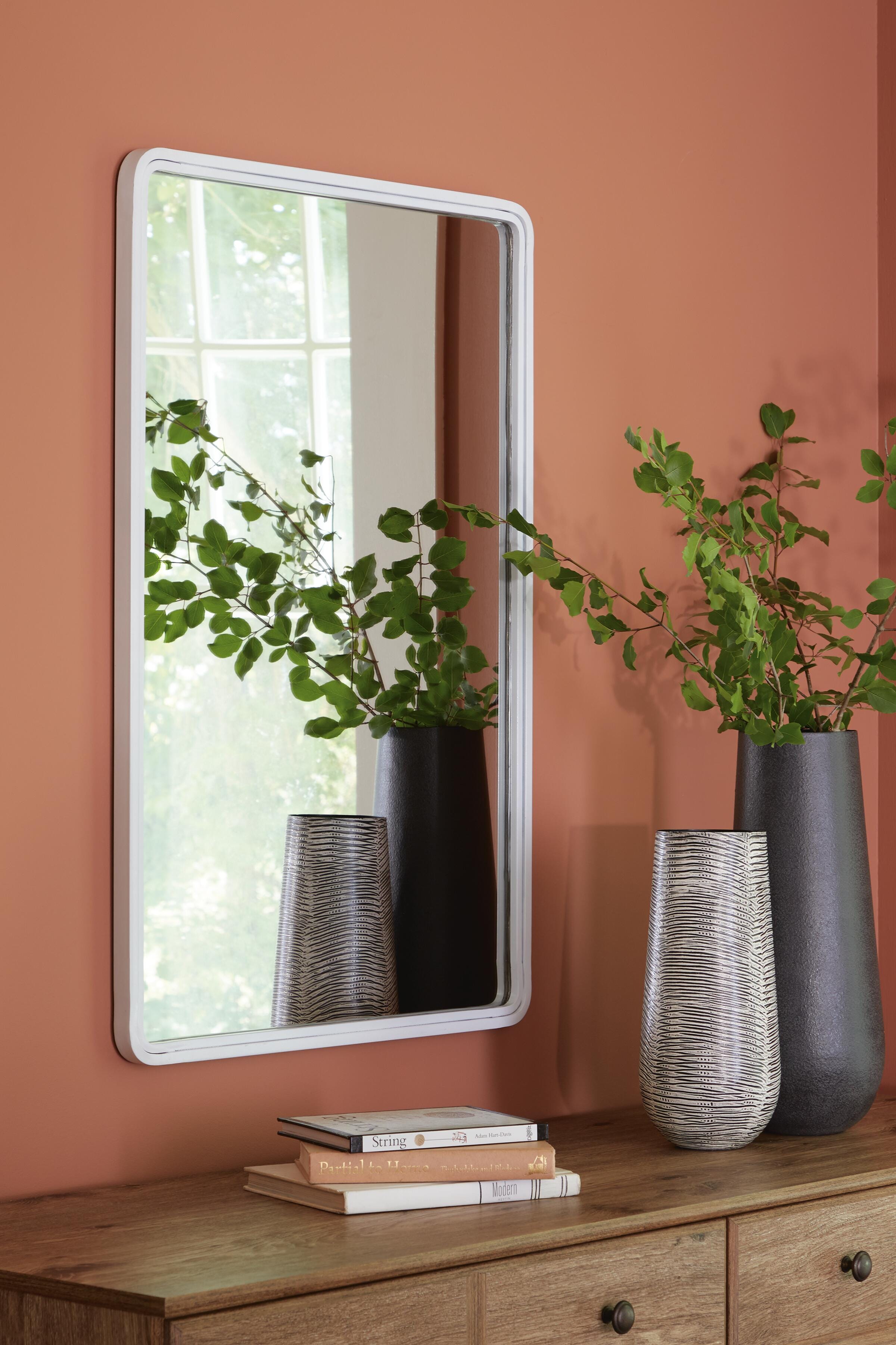 Brocky Accent Mirror - image 1