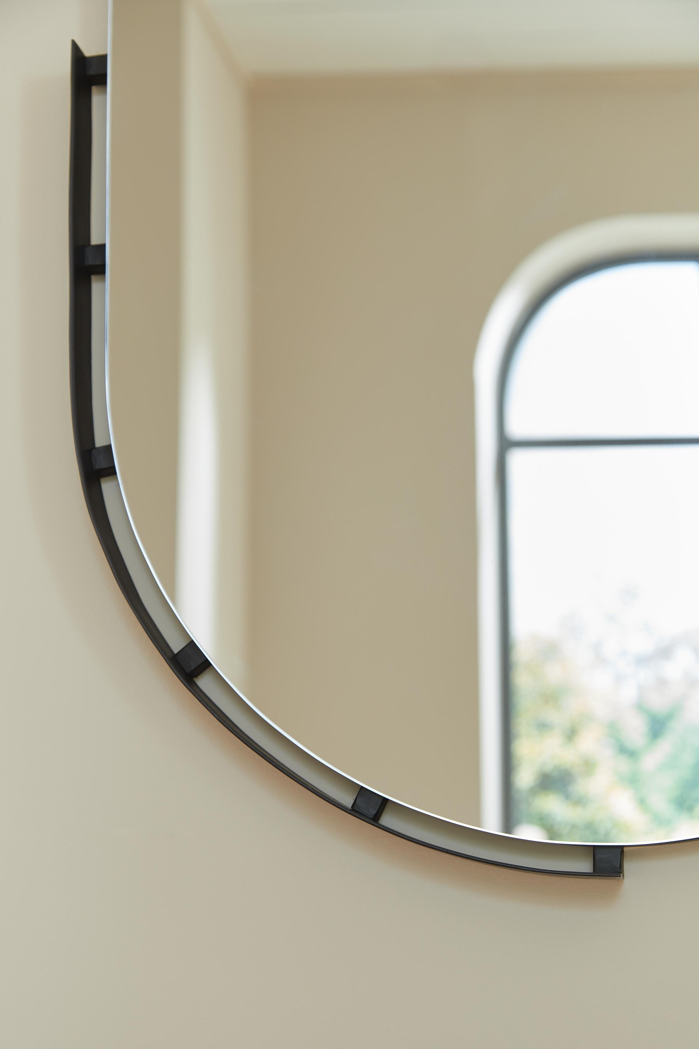 Valkings Accent Mirror - image 6