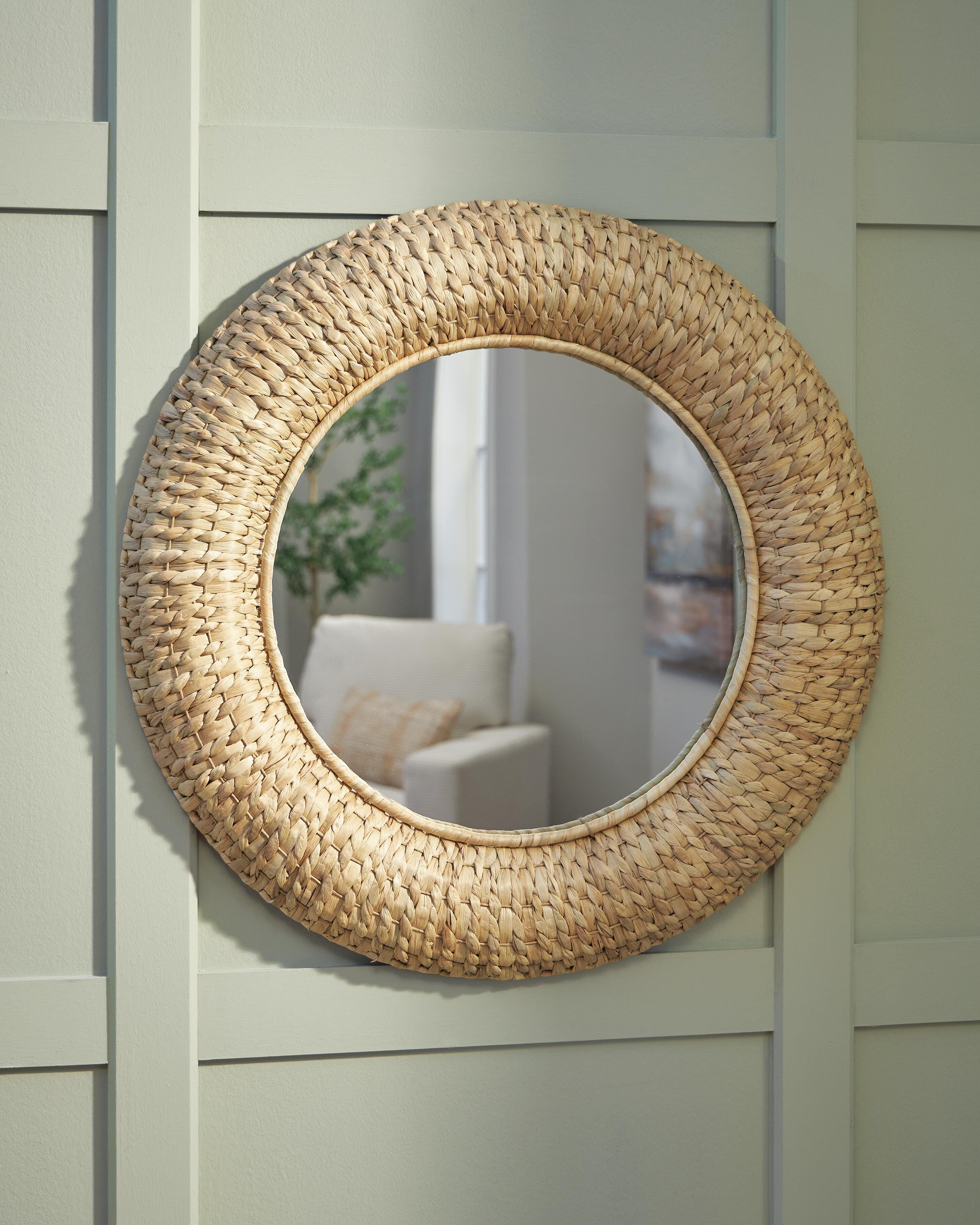 Briggsburg product photo