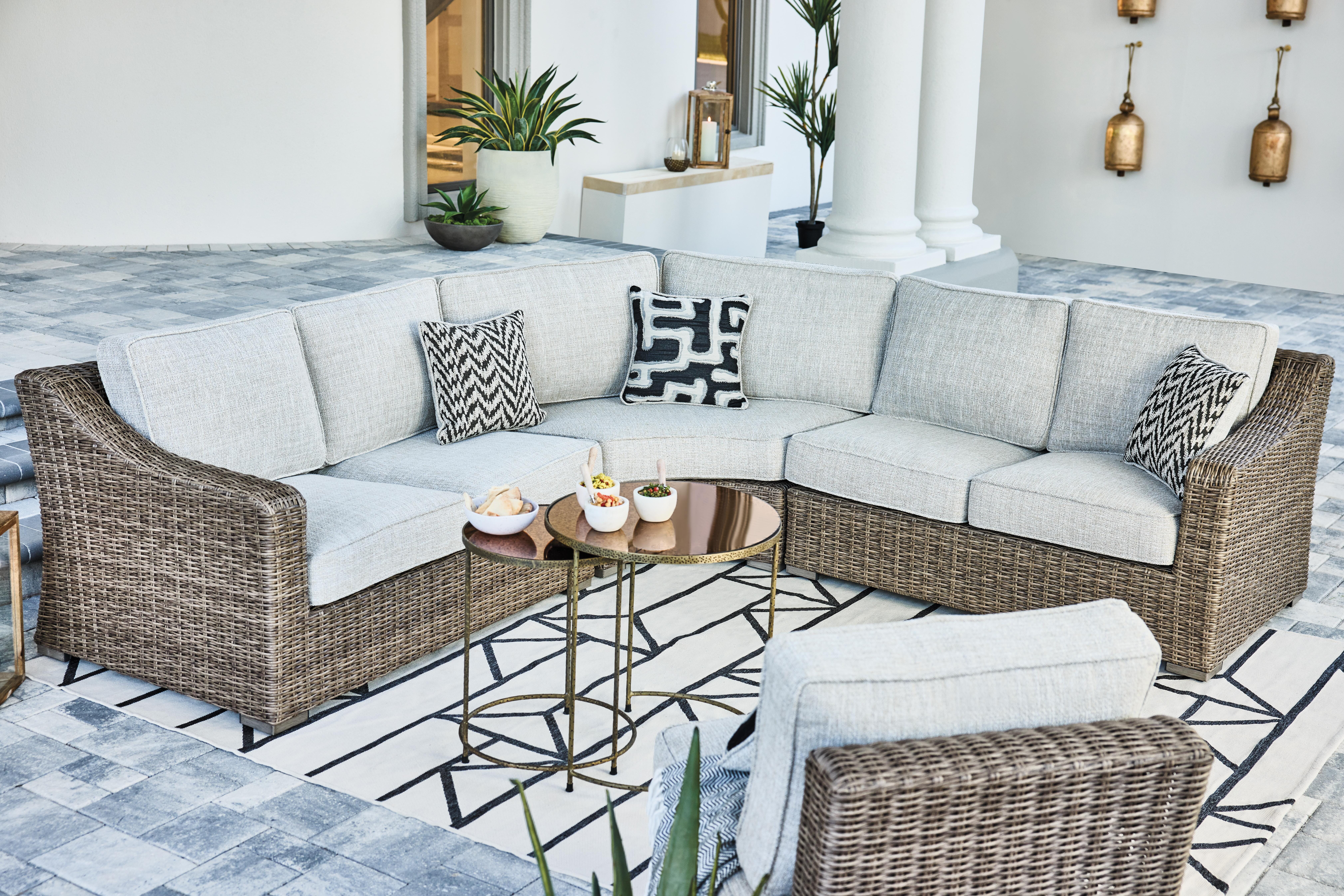 Beachcroft 3-Piece Outdoor Seating Set - image 3