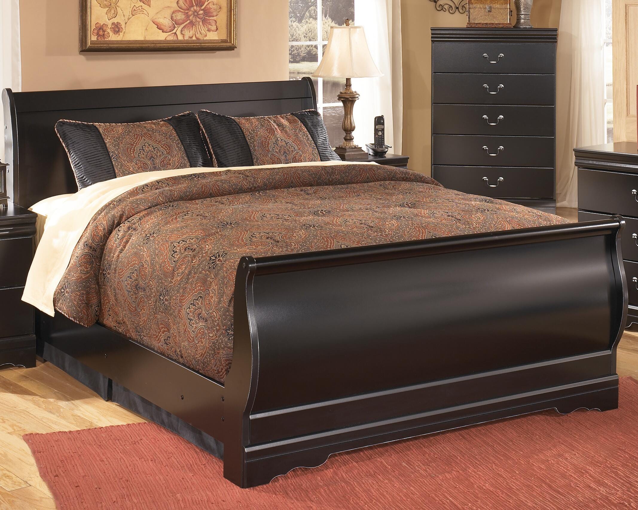 Huey Vineyard Full Sleigh Bed - image 3