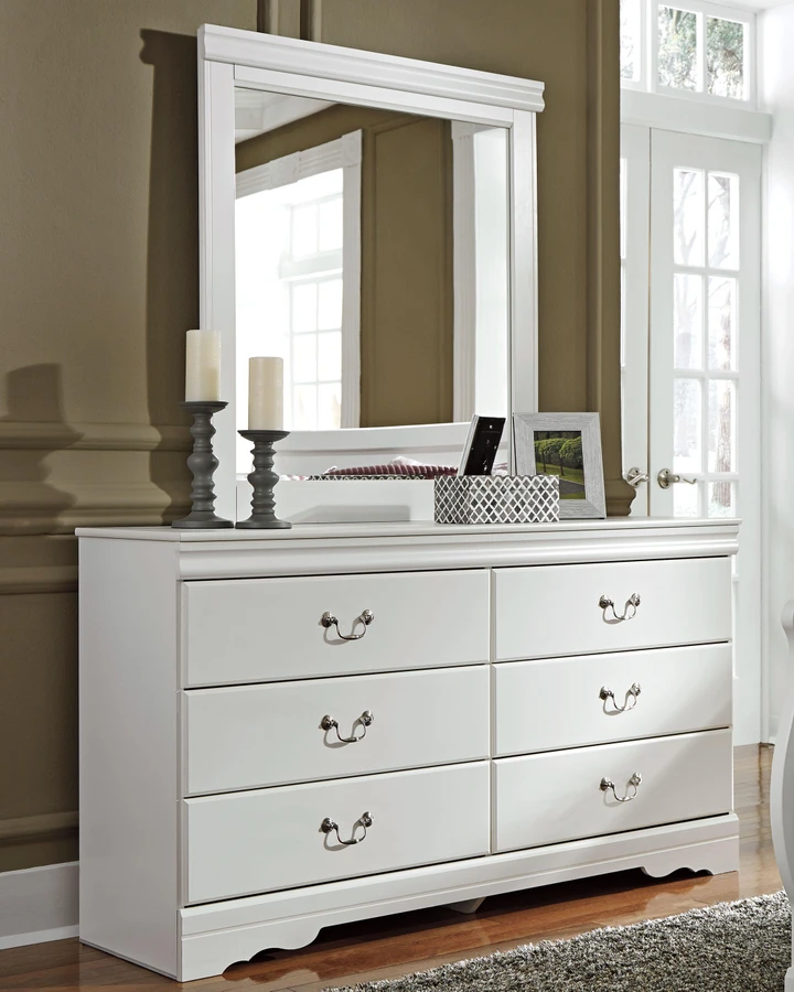 Ashley Anarasia 6 Drawer Dresser and Mirror, White Ashley Anarasia 6 Drawer Dresser and Mirror, White