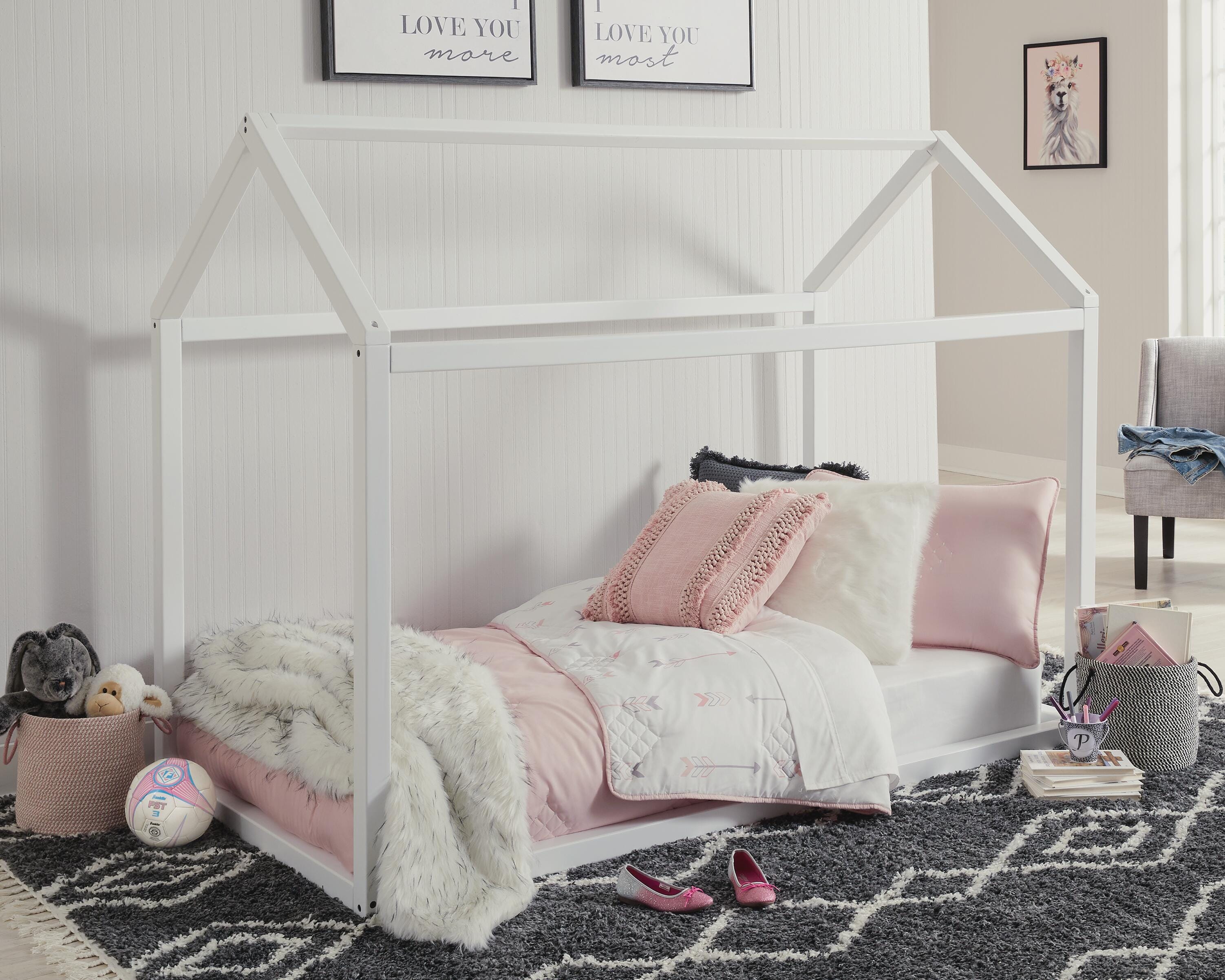Flannibrook Twin House Bed Frame | Ashley