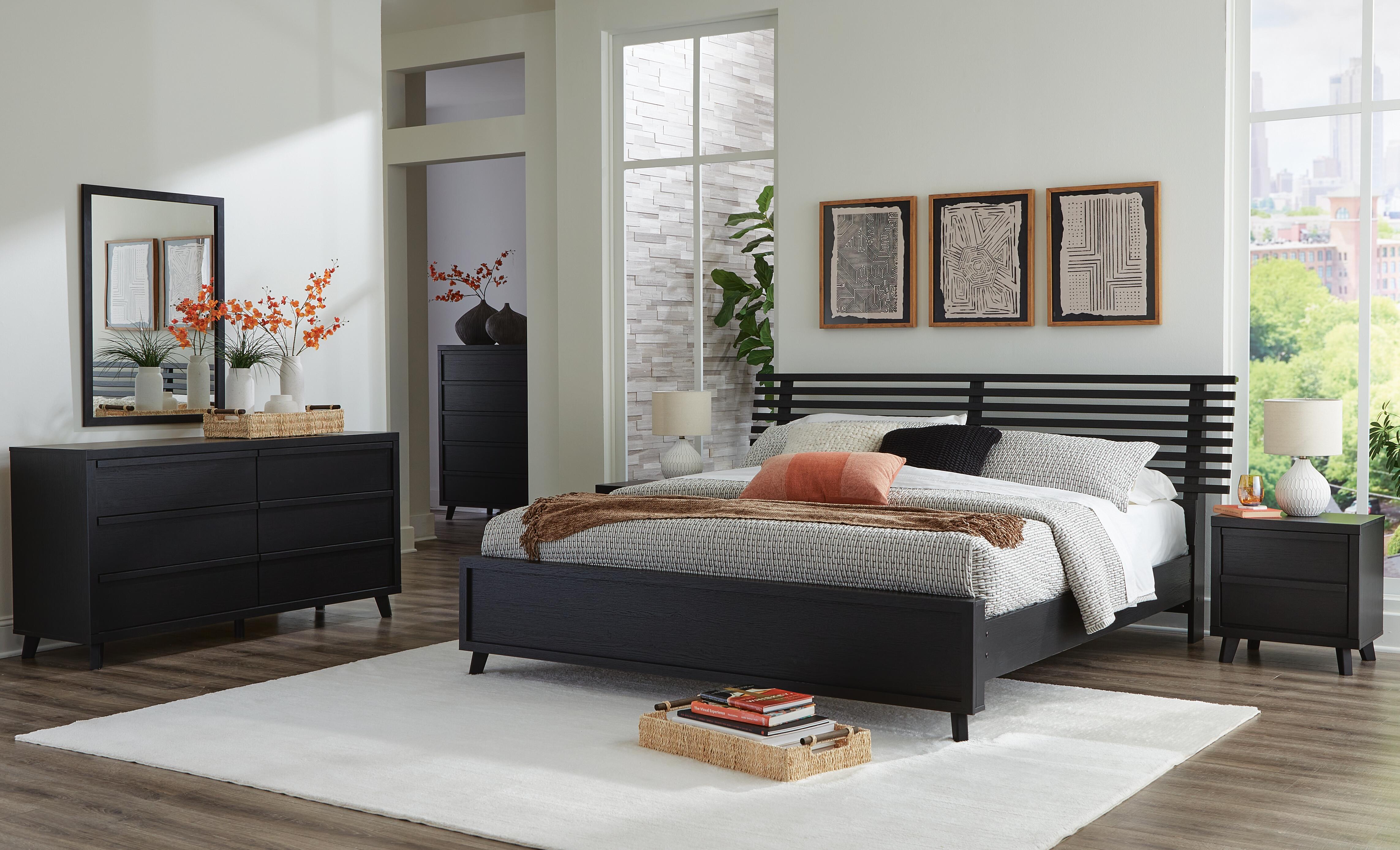 Danziar Dresser - image 8