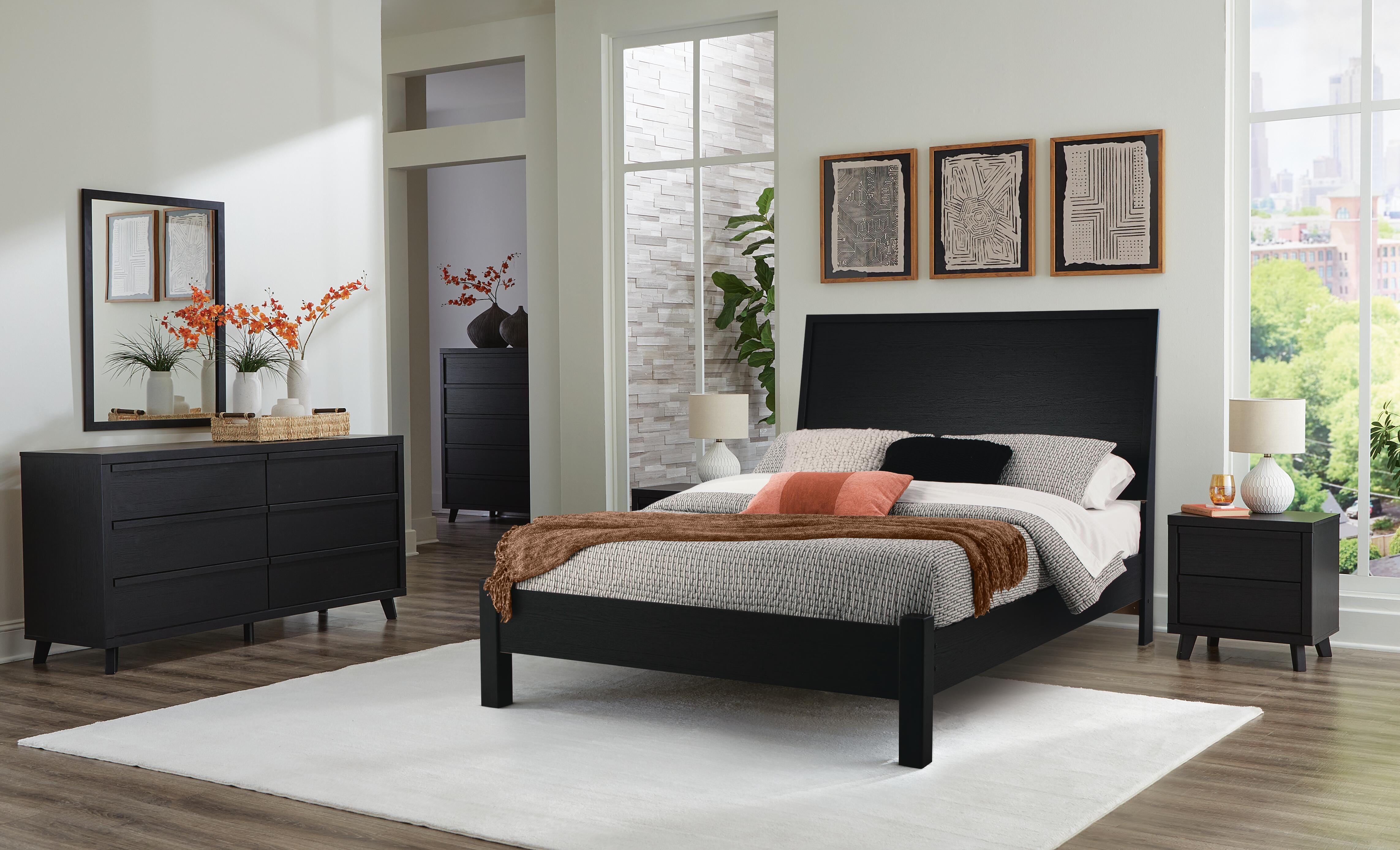 Danziar Queen Panel Bed - image 7