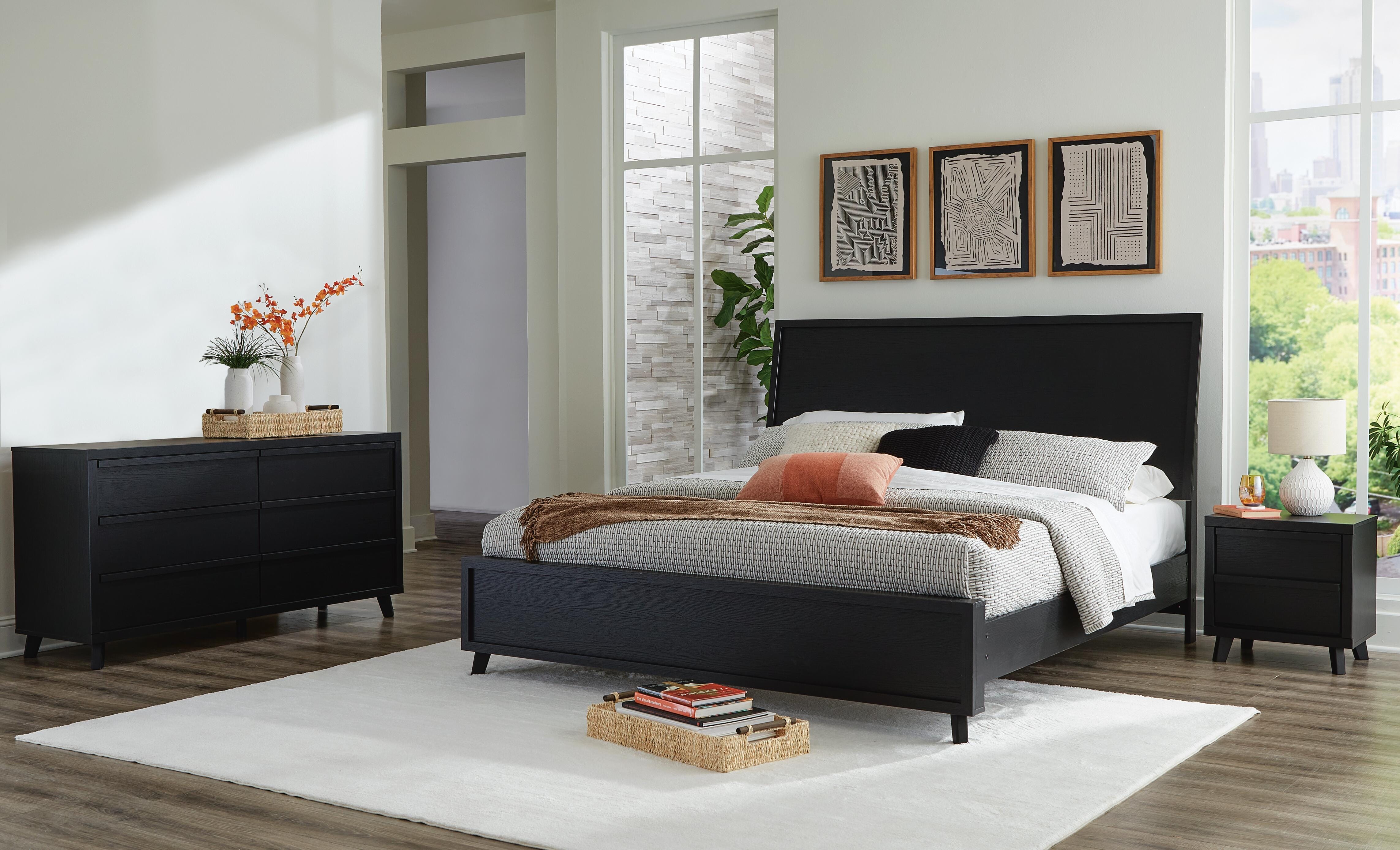 Danziar Queen Panel Bed with Framed Panel Footboard | Ashley
