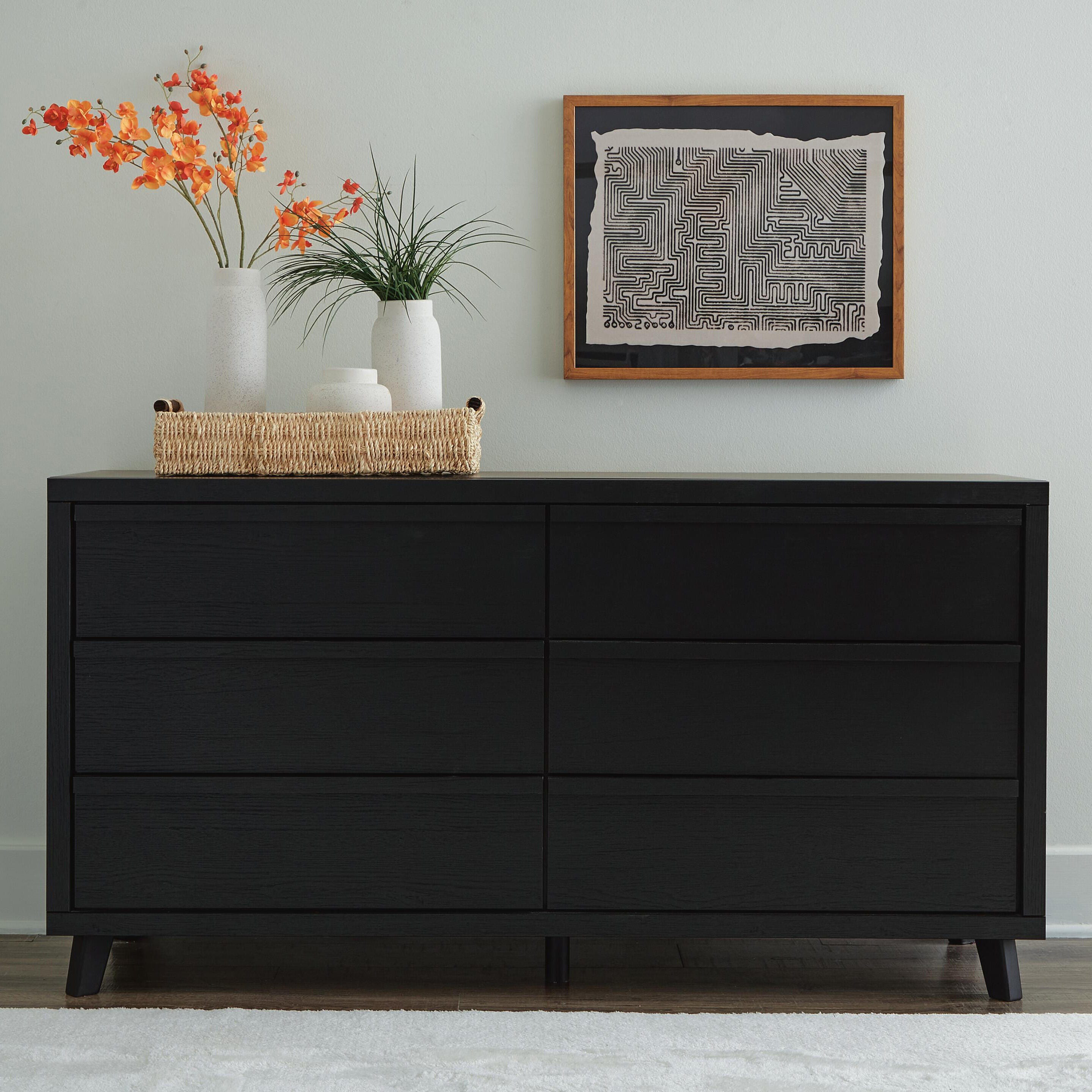Danziar Dresser, , rollover