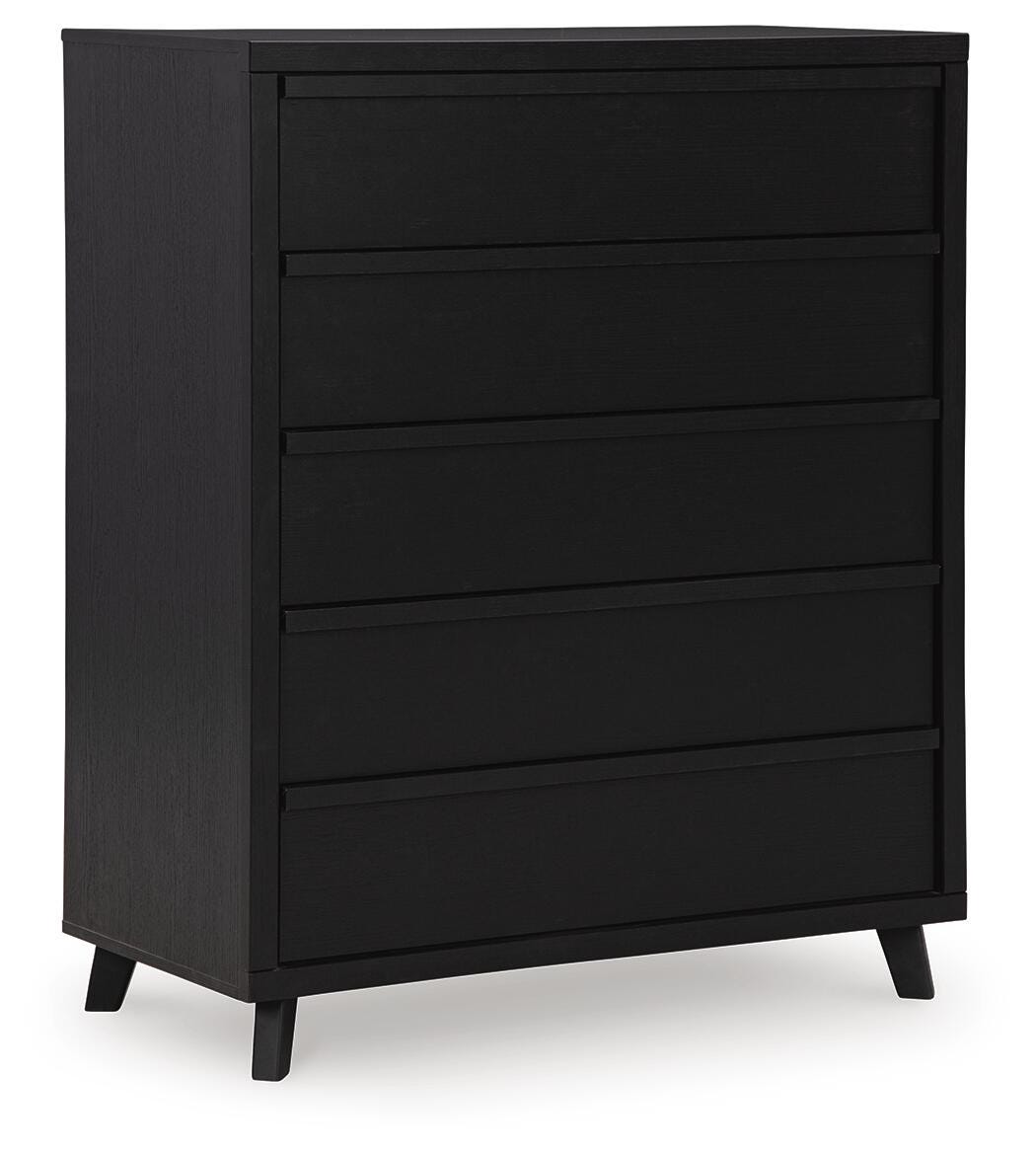 Danziar 5 Drawer Wide Chest | Ashley