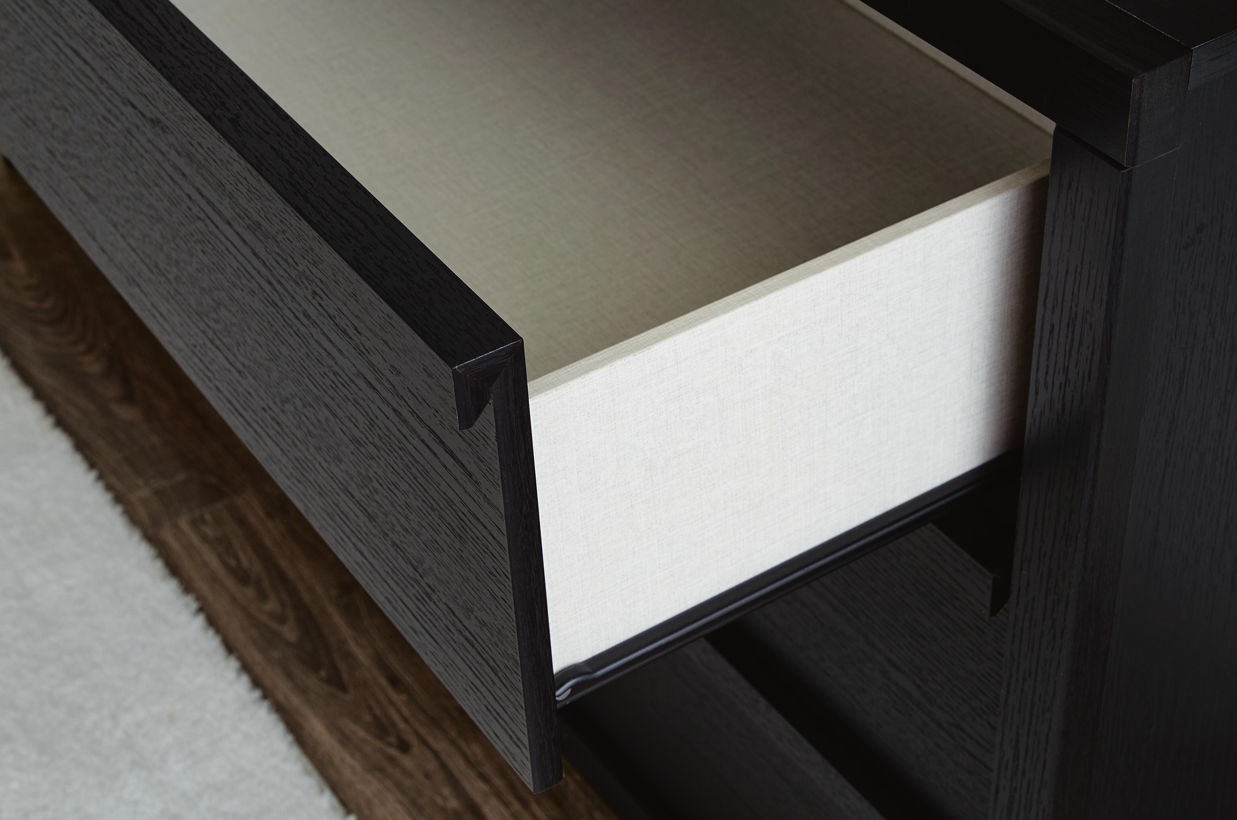 Danziar 5 Drawer Wide Chest | Ashley