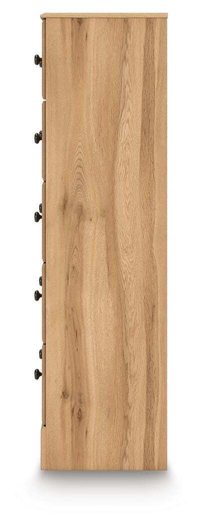 Galletyn Chest of Drawers - image 8