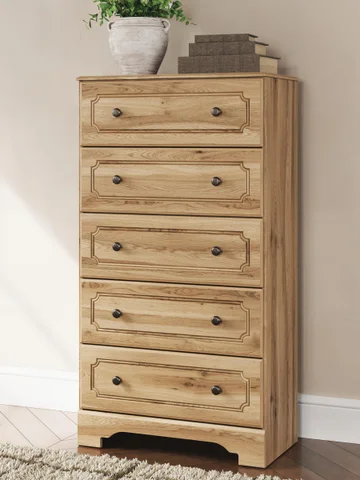 Galletyn King Panel Bed with Dresser and Chest | Ashley Galletyn King Panel Bed with Dresser and Chest | Ashley