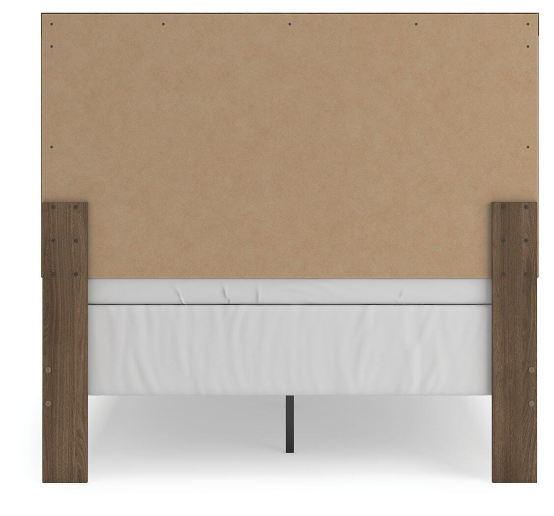 Jonnifer Full Panel Bed - image 5