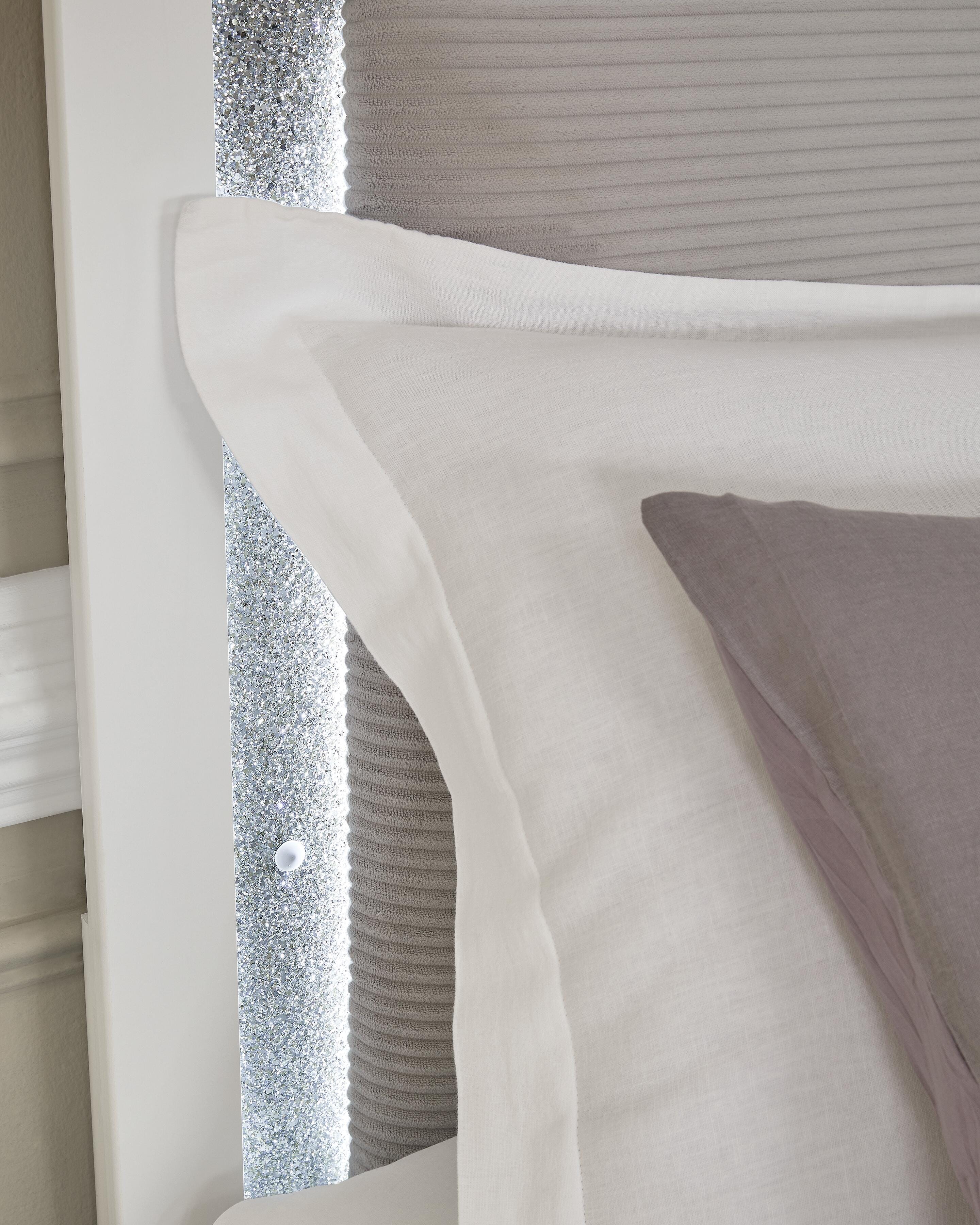 Raechalla King Upholstered Panel Bed - image 7