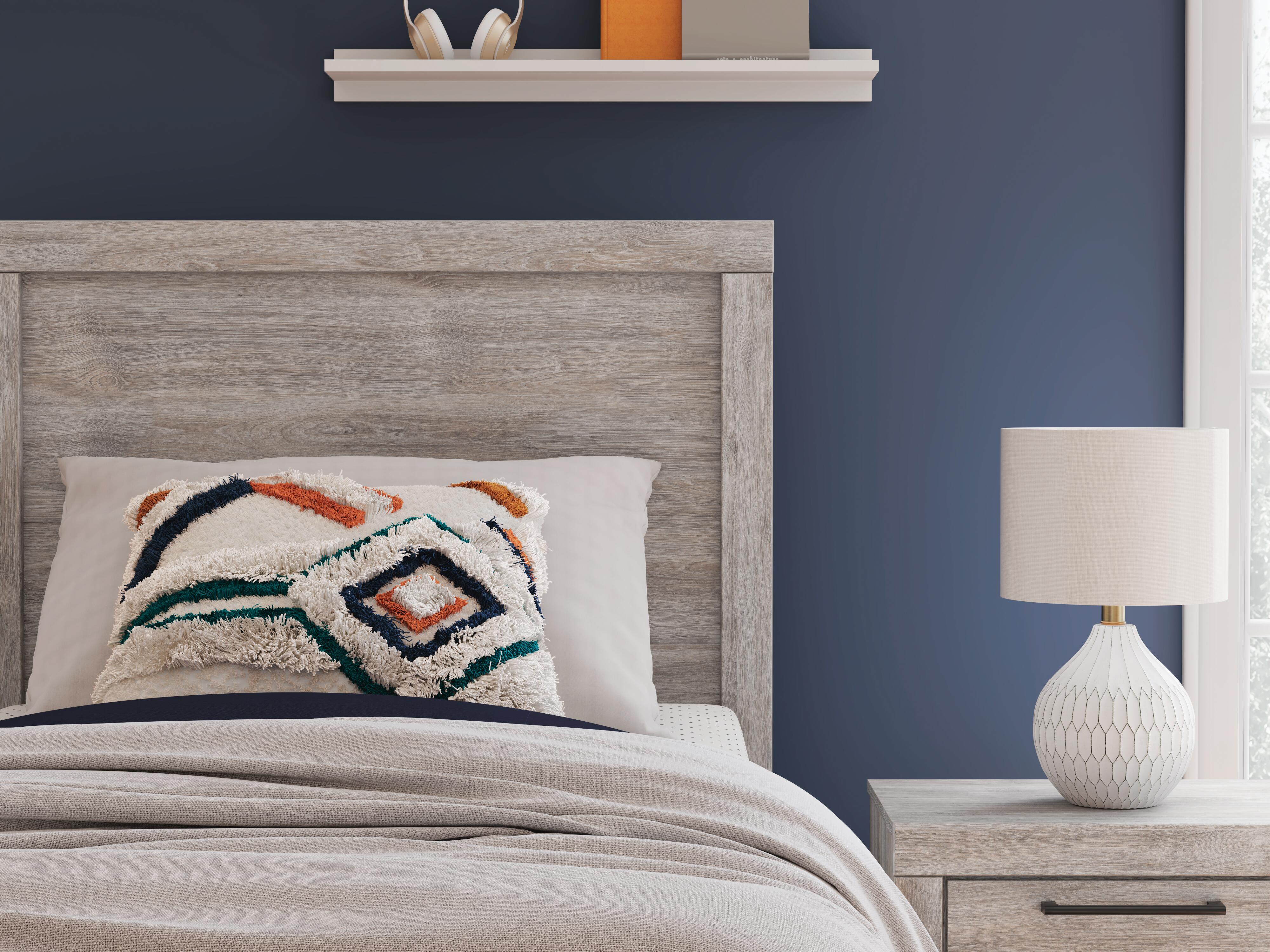 Jonnifer Twin Panel Bed - image 9