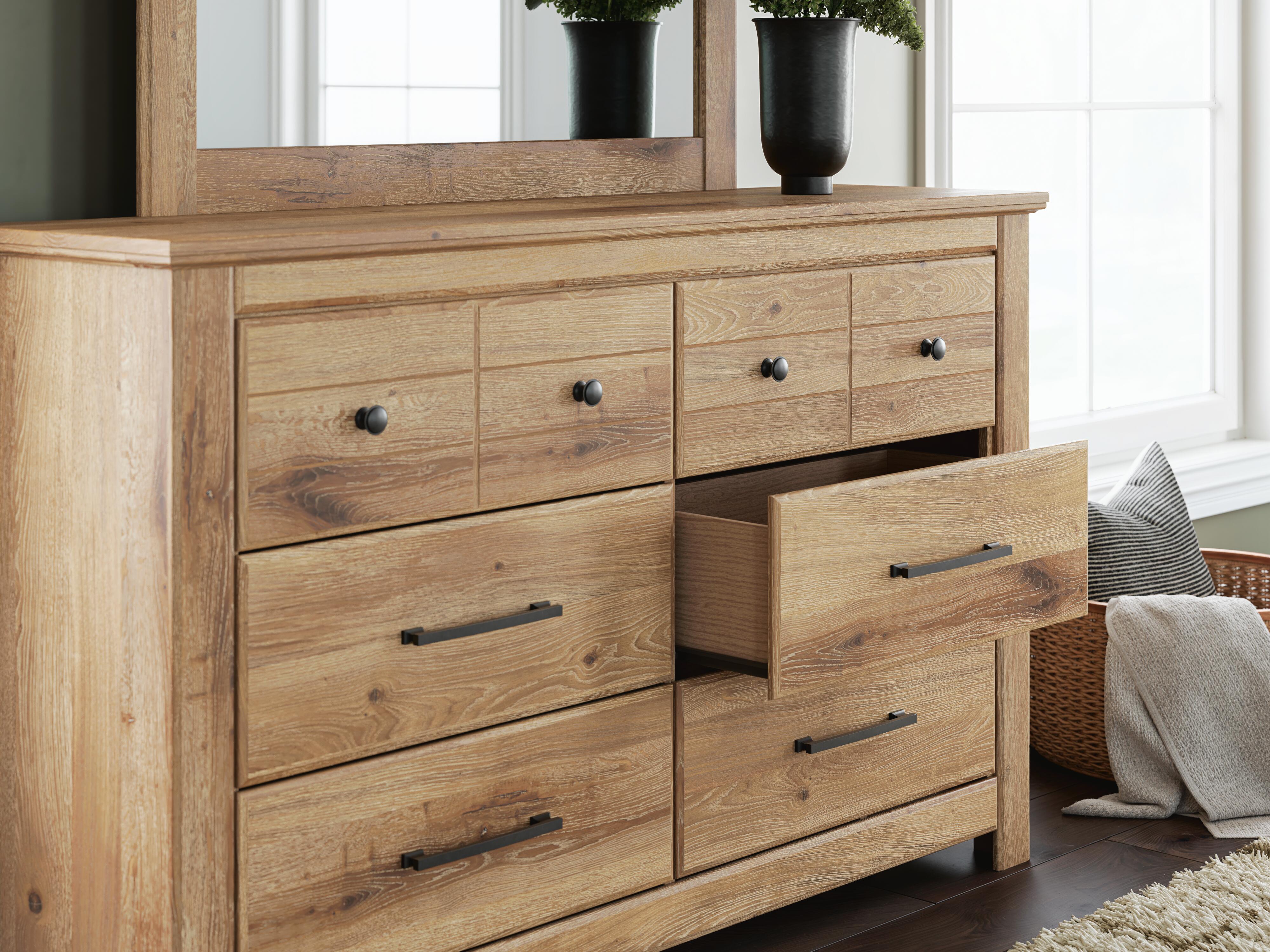 Fenderport Dresser and Mirror - image 9