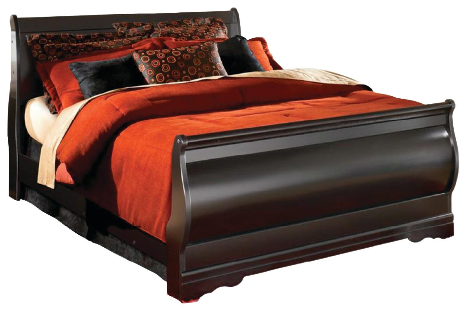 Huey Vineyard Full Sleigh Bed, Chest and Nightstand - image 3