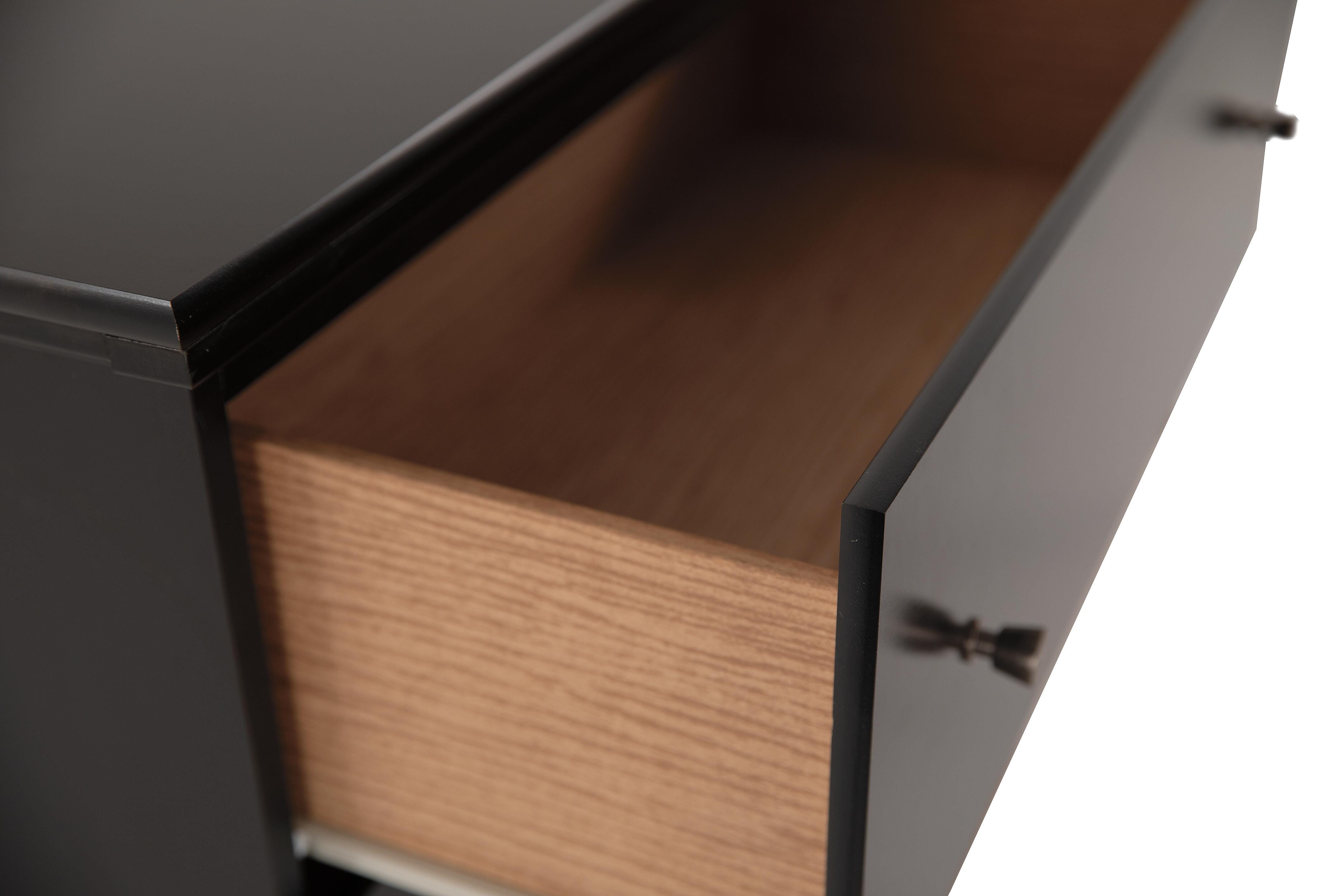 Maribel Dresser - image 4