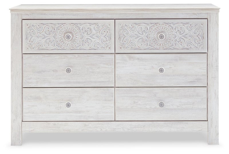 Paxberry 6 Drawer Dresser with Medallion Detail, Whitewash