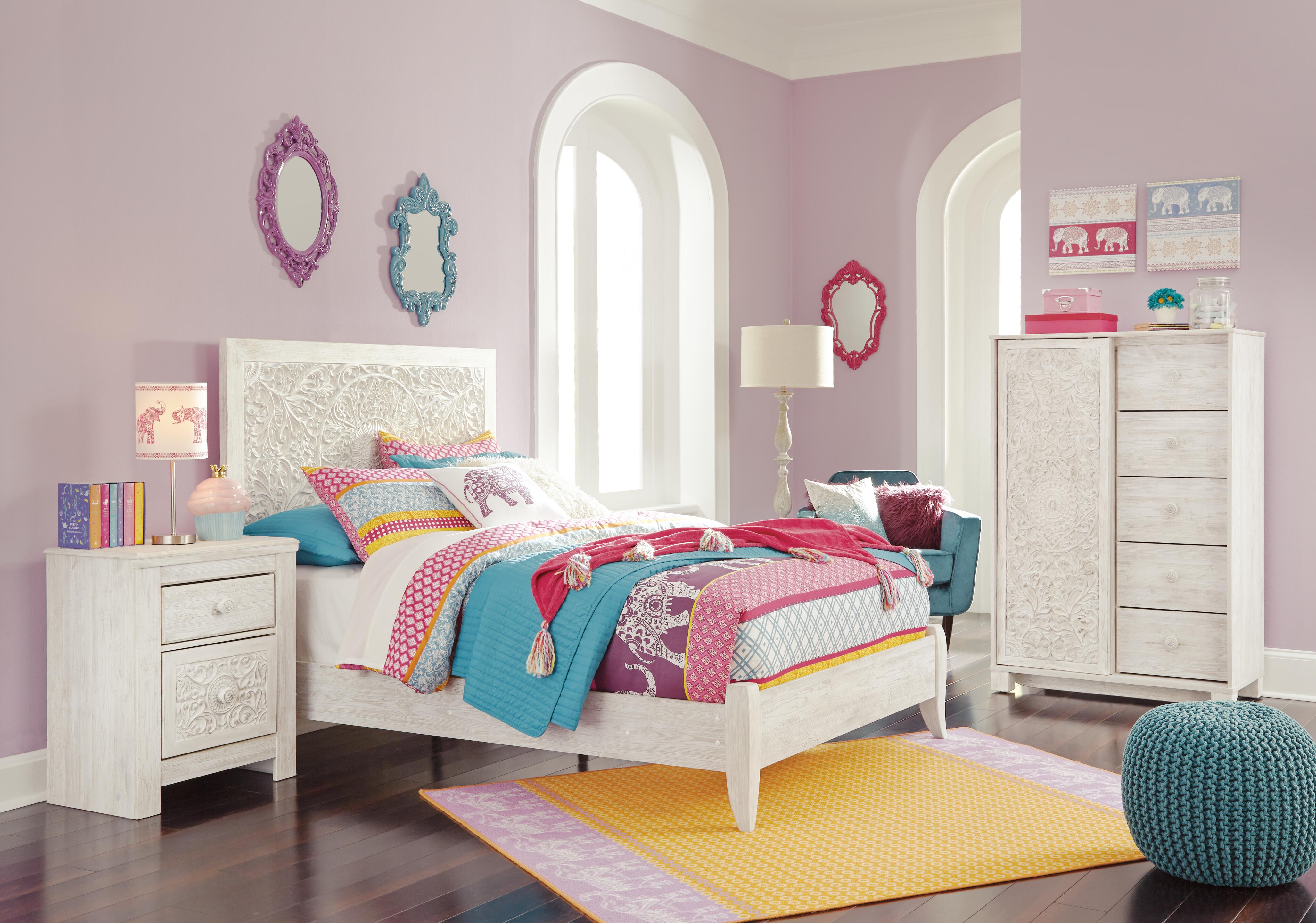 Paxberry Full Panel Bed, Chest and Nightstand - image 1