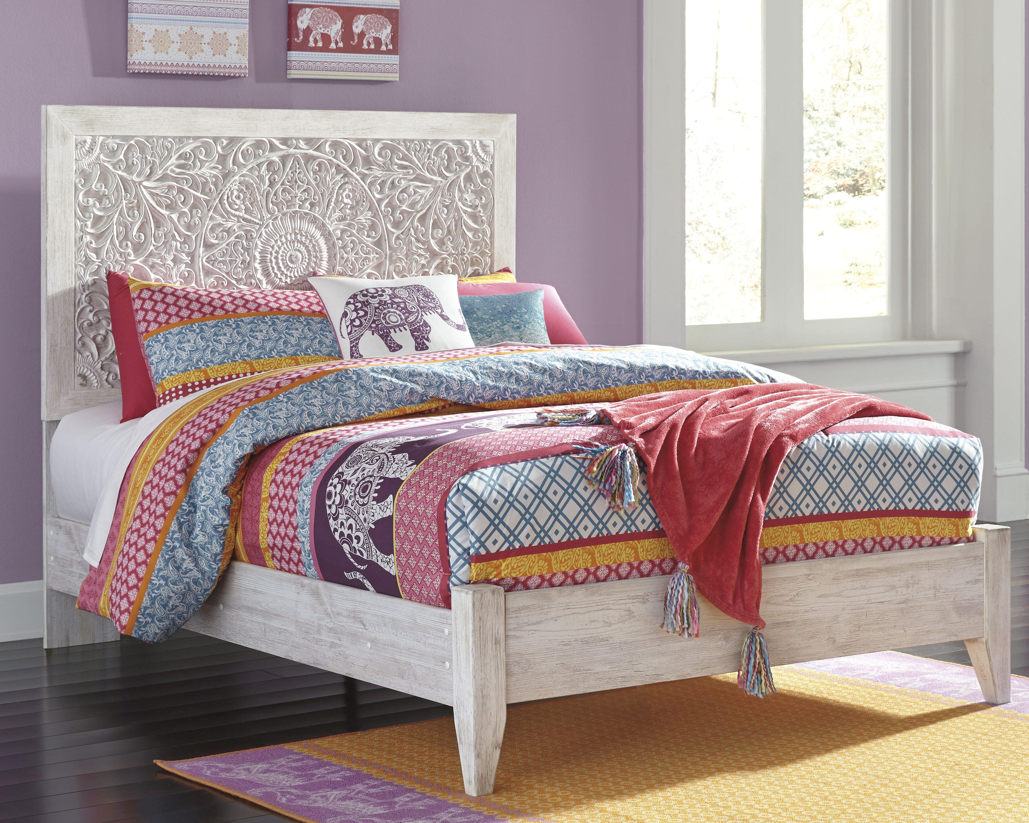 Paxberry Full Panel Bed with Nightstand, Whitewash, large