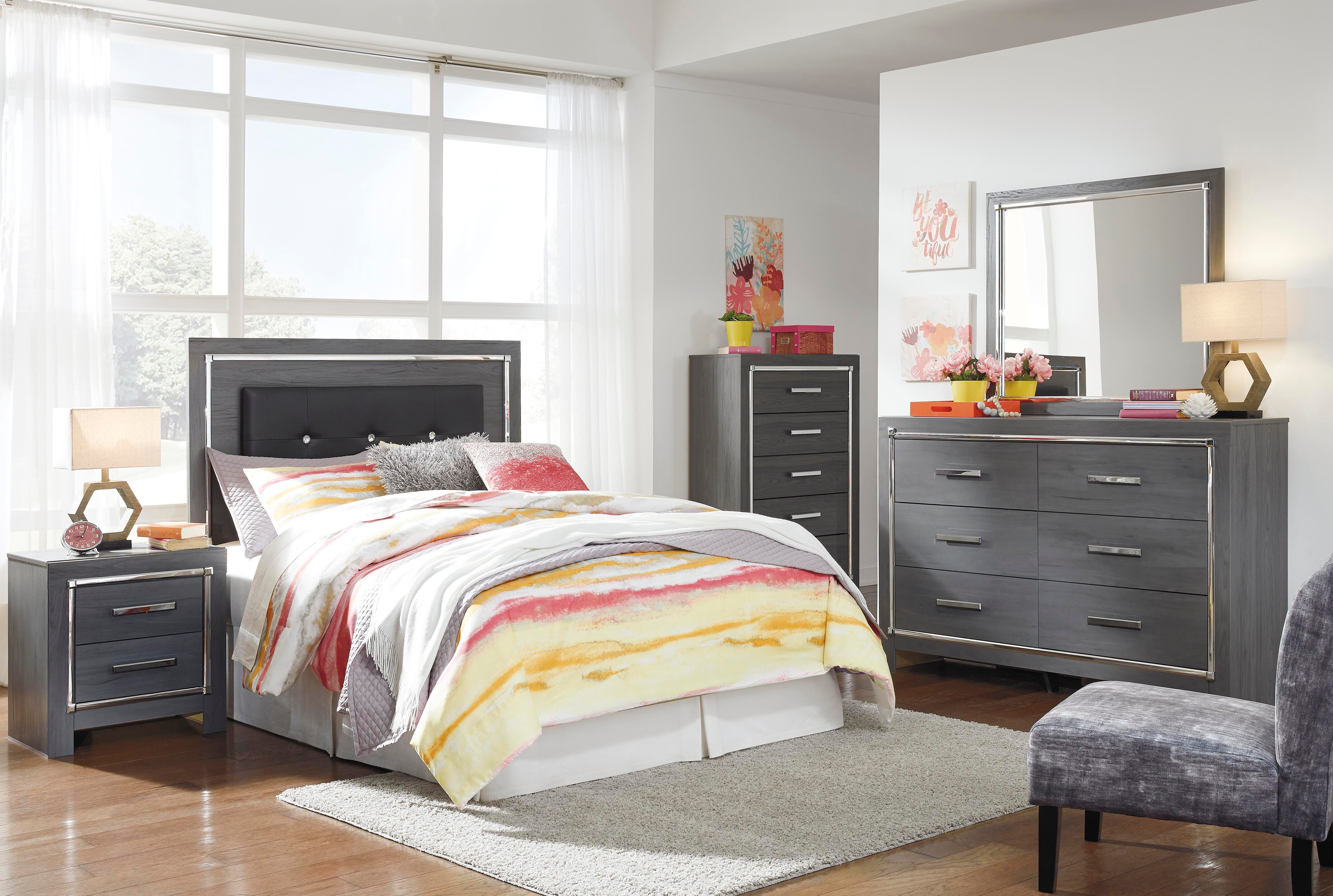 Lodanna Full Panel Bed, Gray, large
