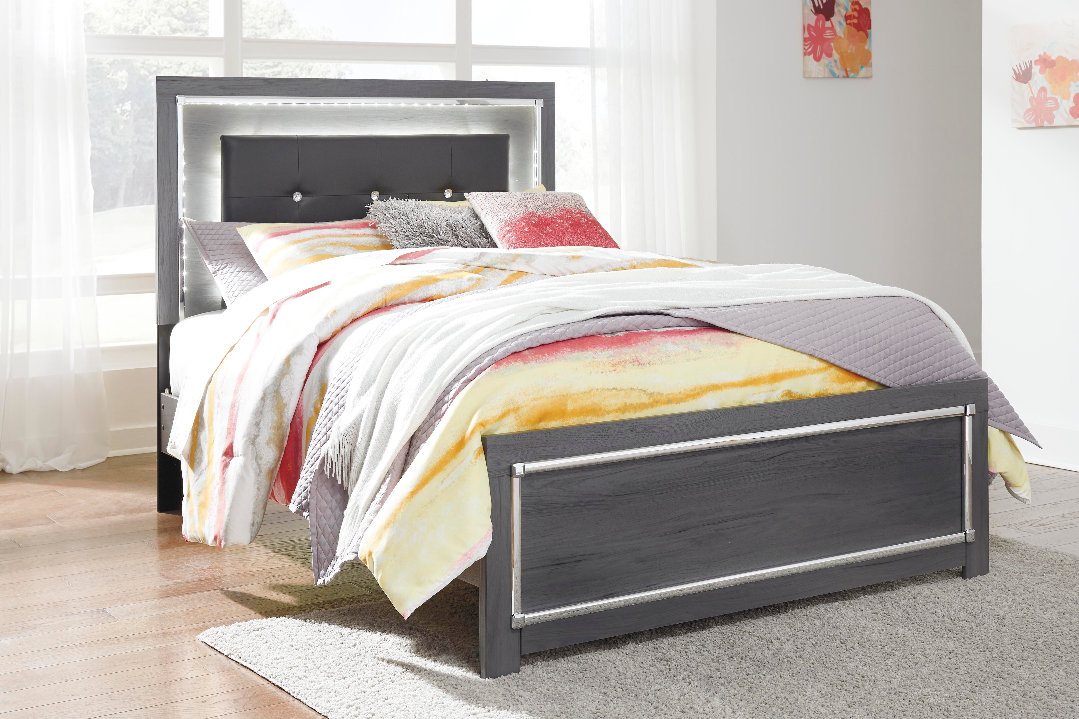 Cama tapizada con panel completo Lodanna, cómoda, espejo y mesita de noche - image 18