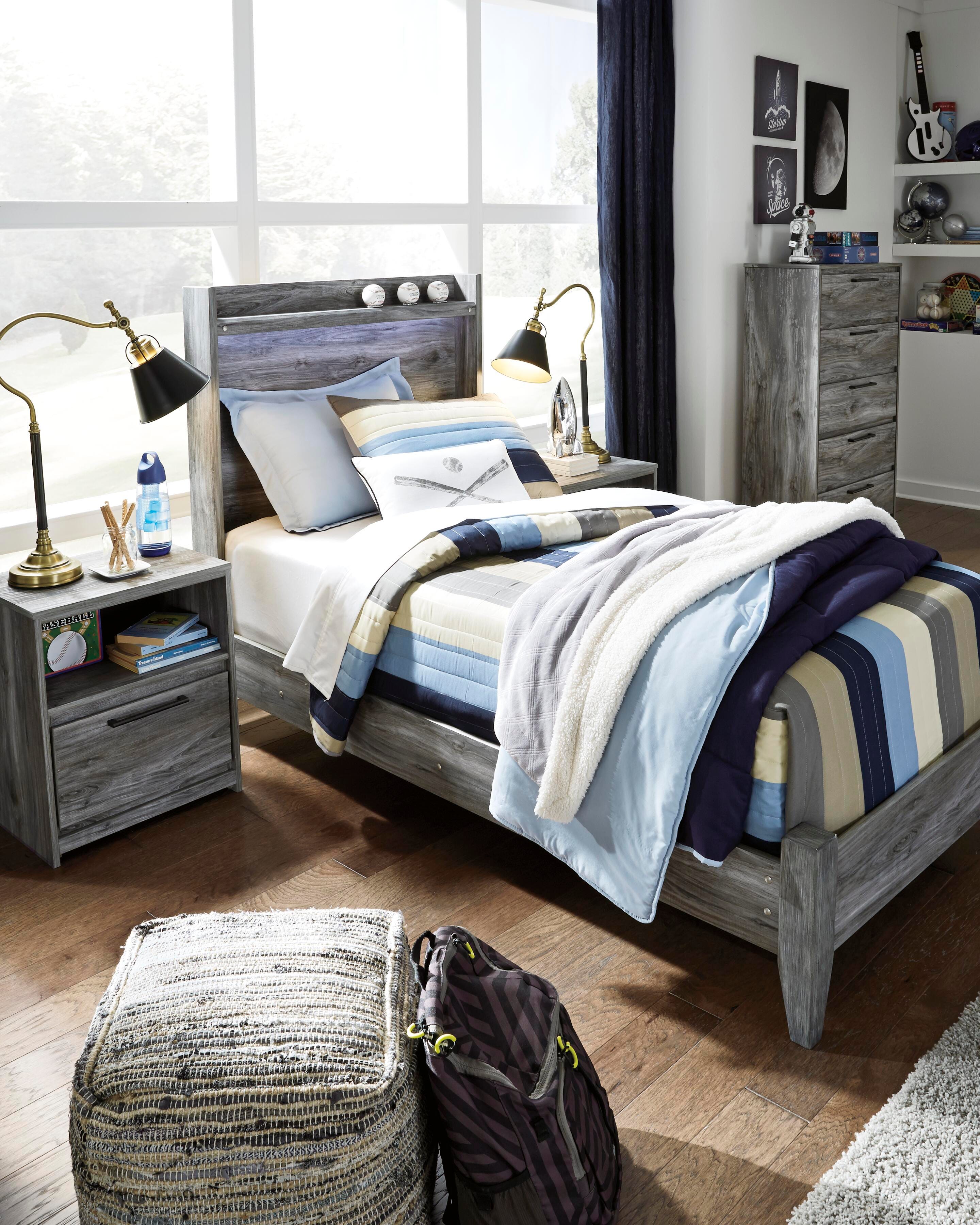 Baystorm Twin Panel Bed - image 8