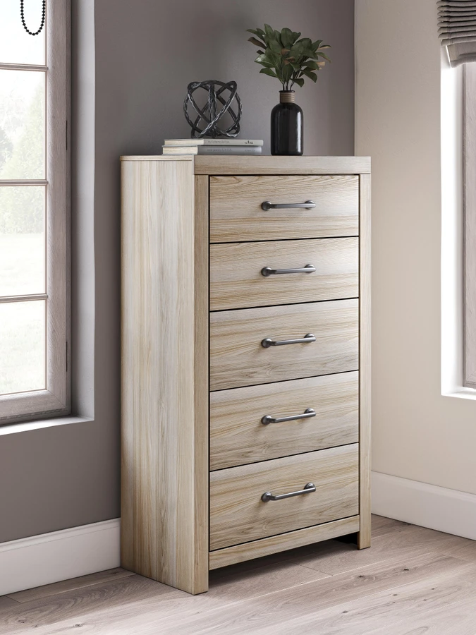 Senbry Queen Panel Bed, Dresser, Mirror and Chest Senbry Queen Panel Bed, Dresser, Mirror and Chest