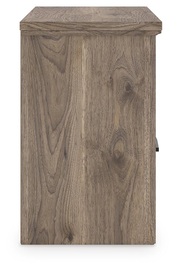 Keithland Nightstand - image 6
