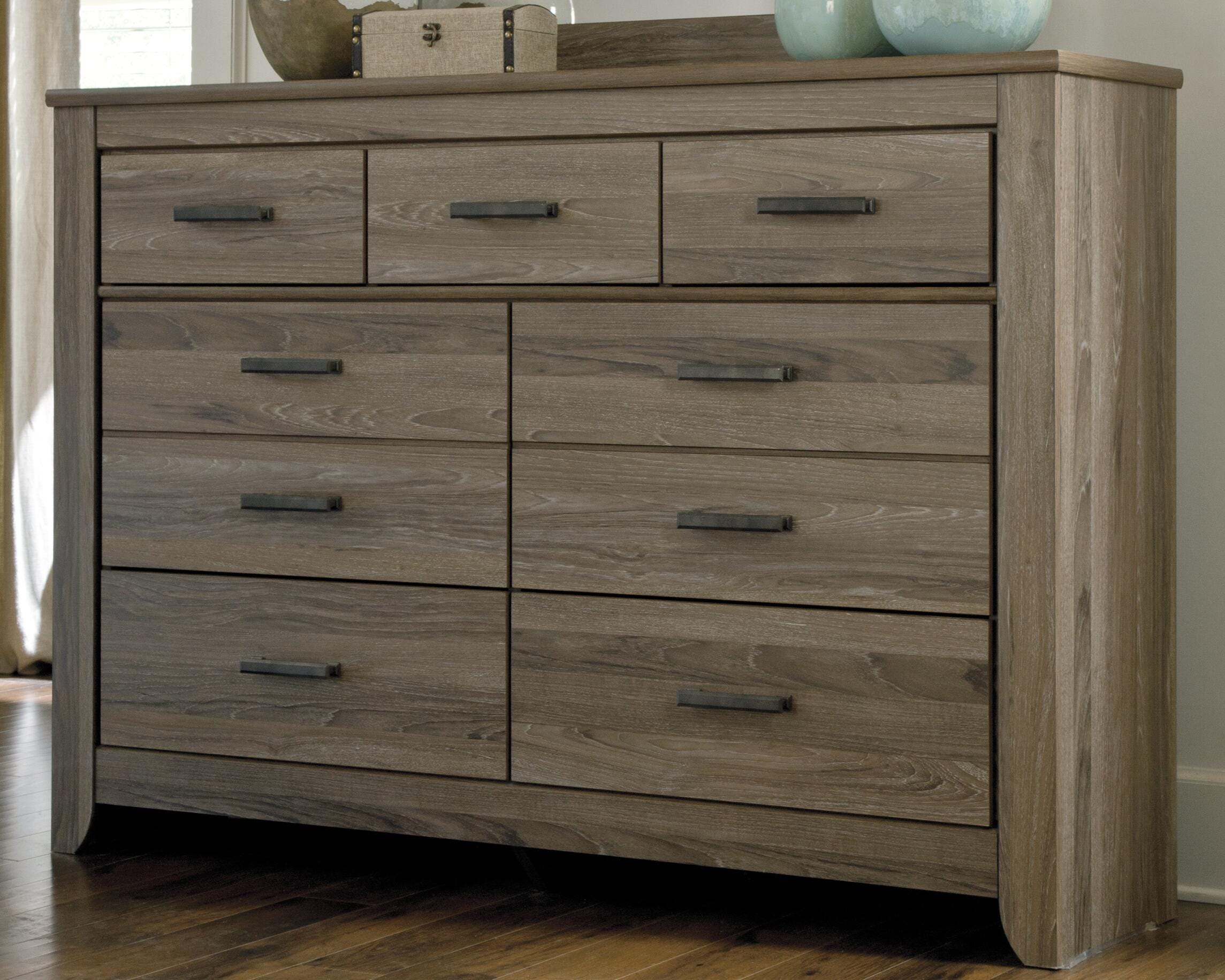 Zelen 7 Drawer Dresser | Ashley Zelen 7 Drawer Dresser | Ashley