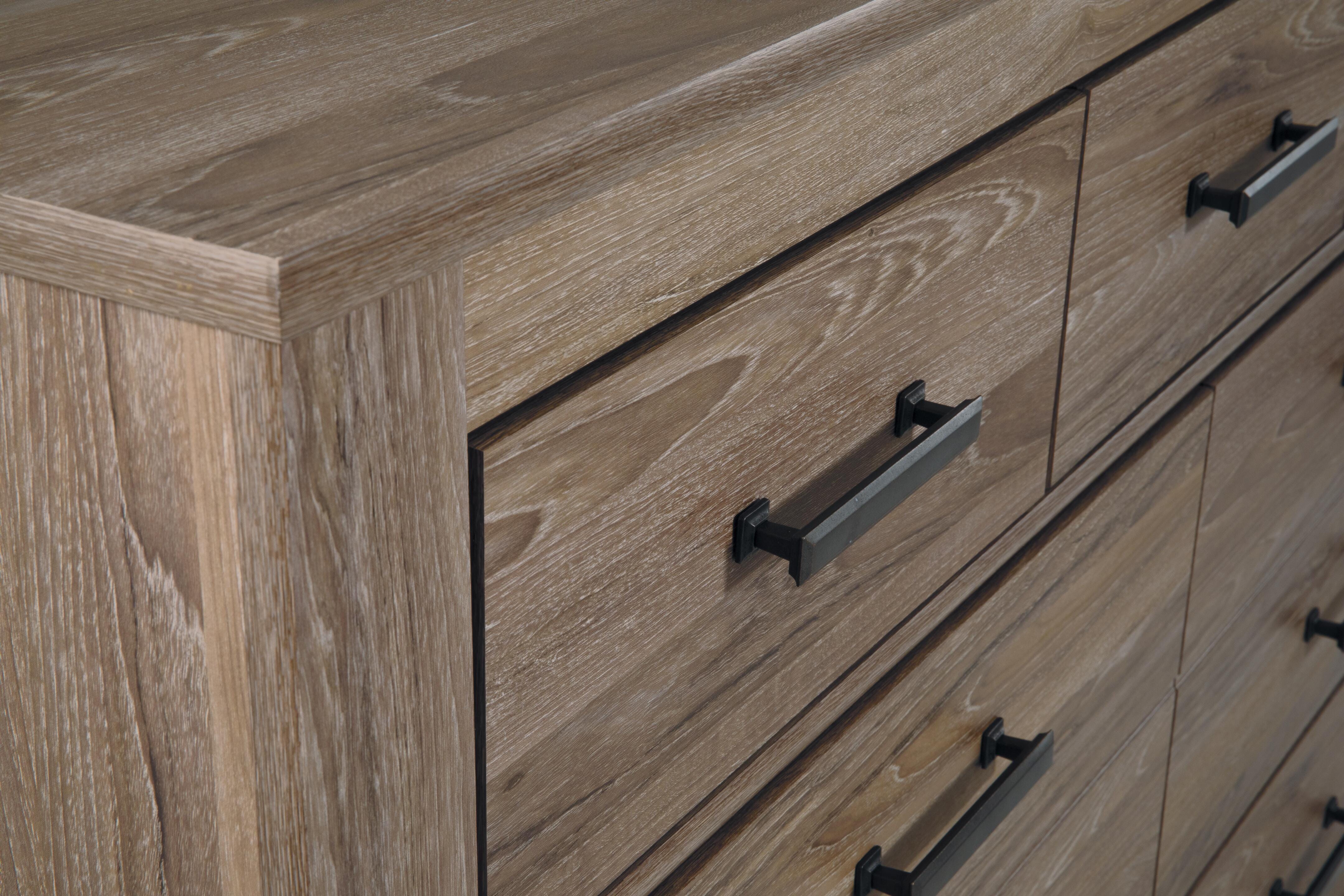 Zelen 7 Drawer Dresser | Ashley