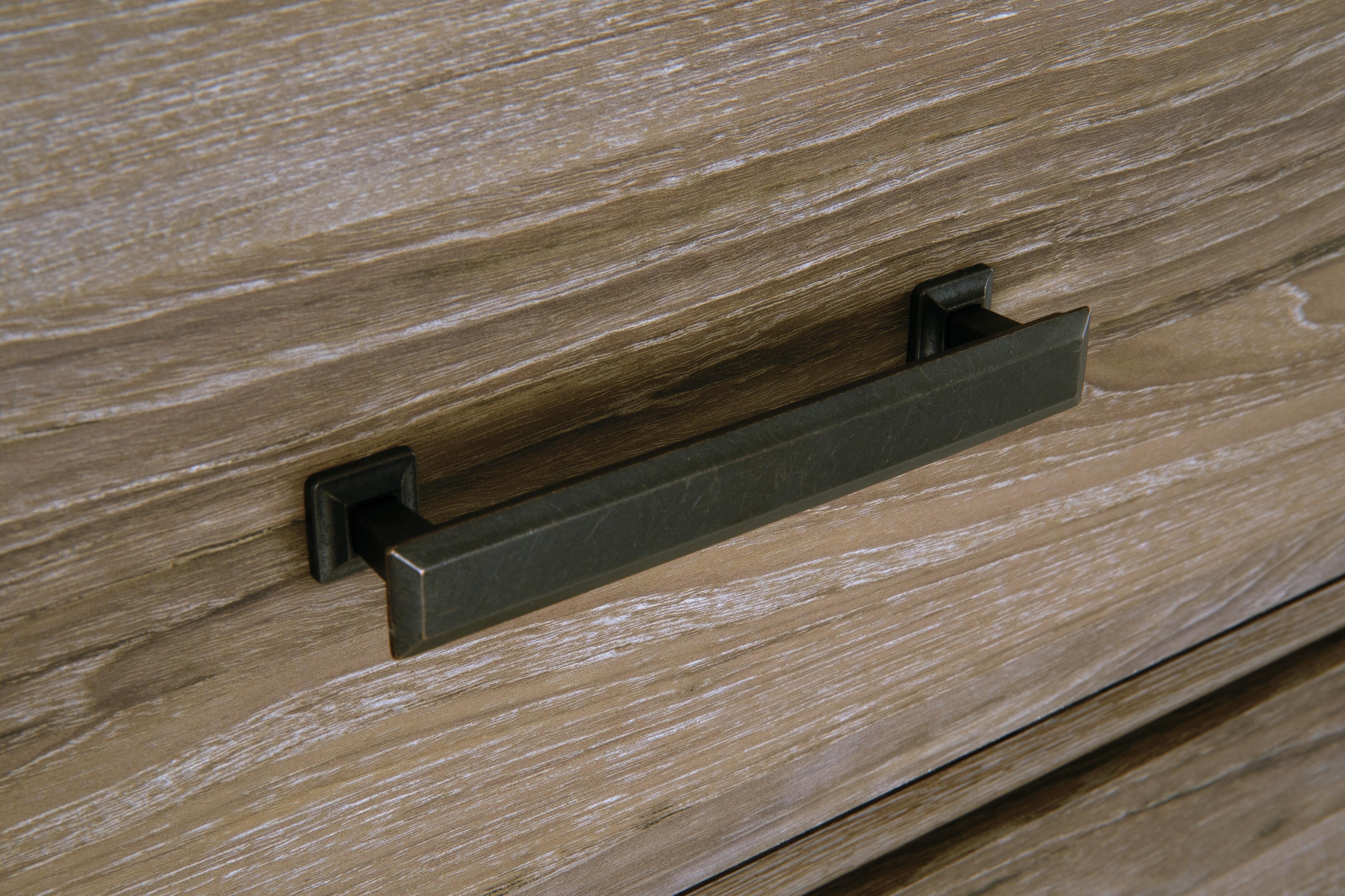 Zelen 5 Drawer Chest of Drawers | Ashley