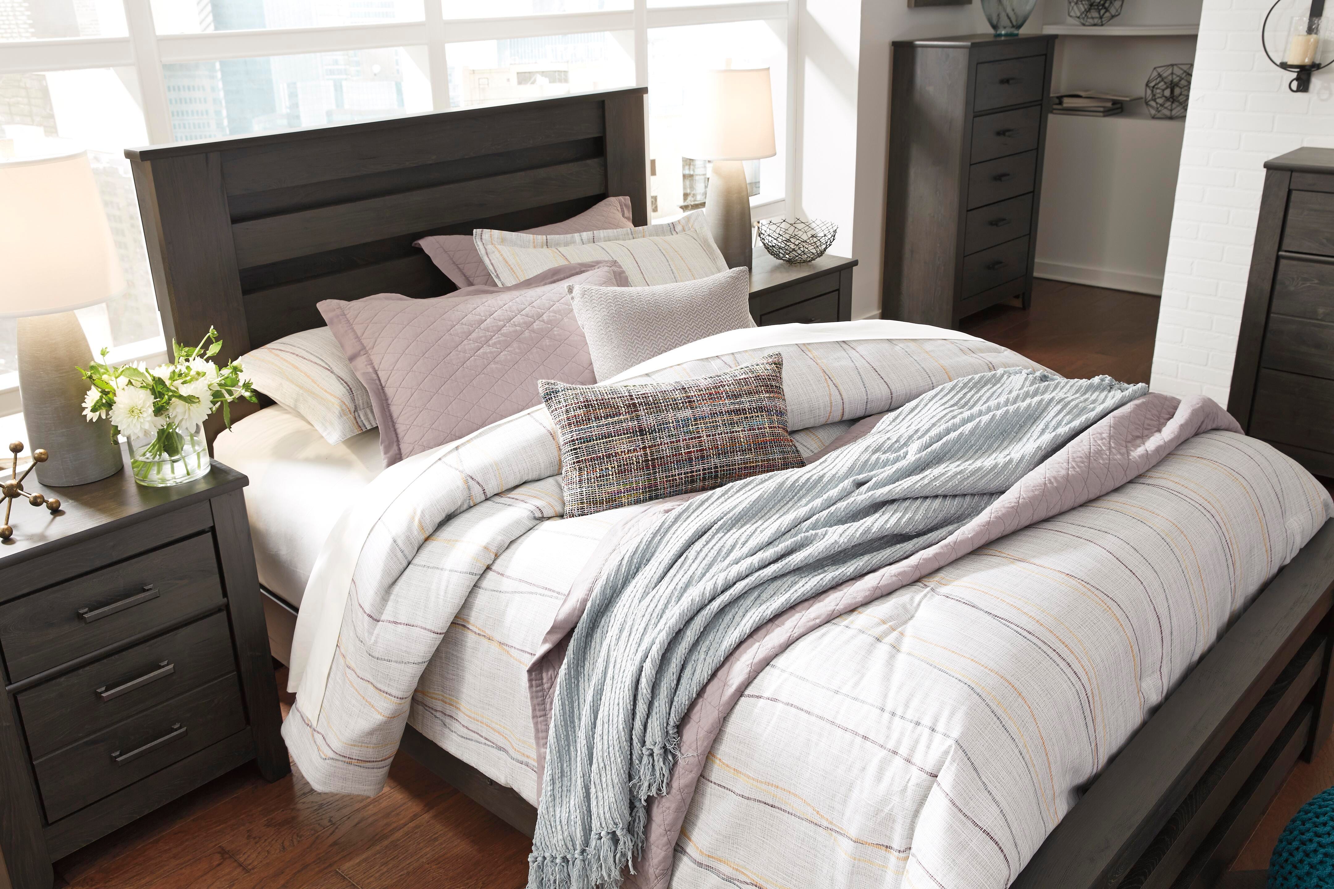 Cama Brinxton con cabecero y piecero - image 9