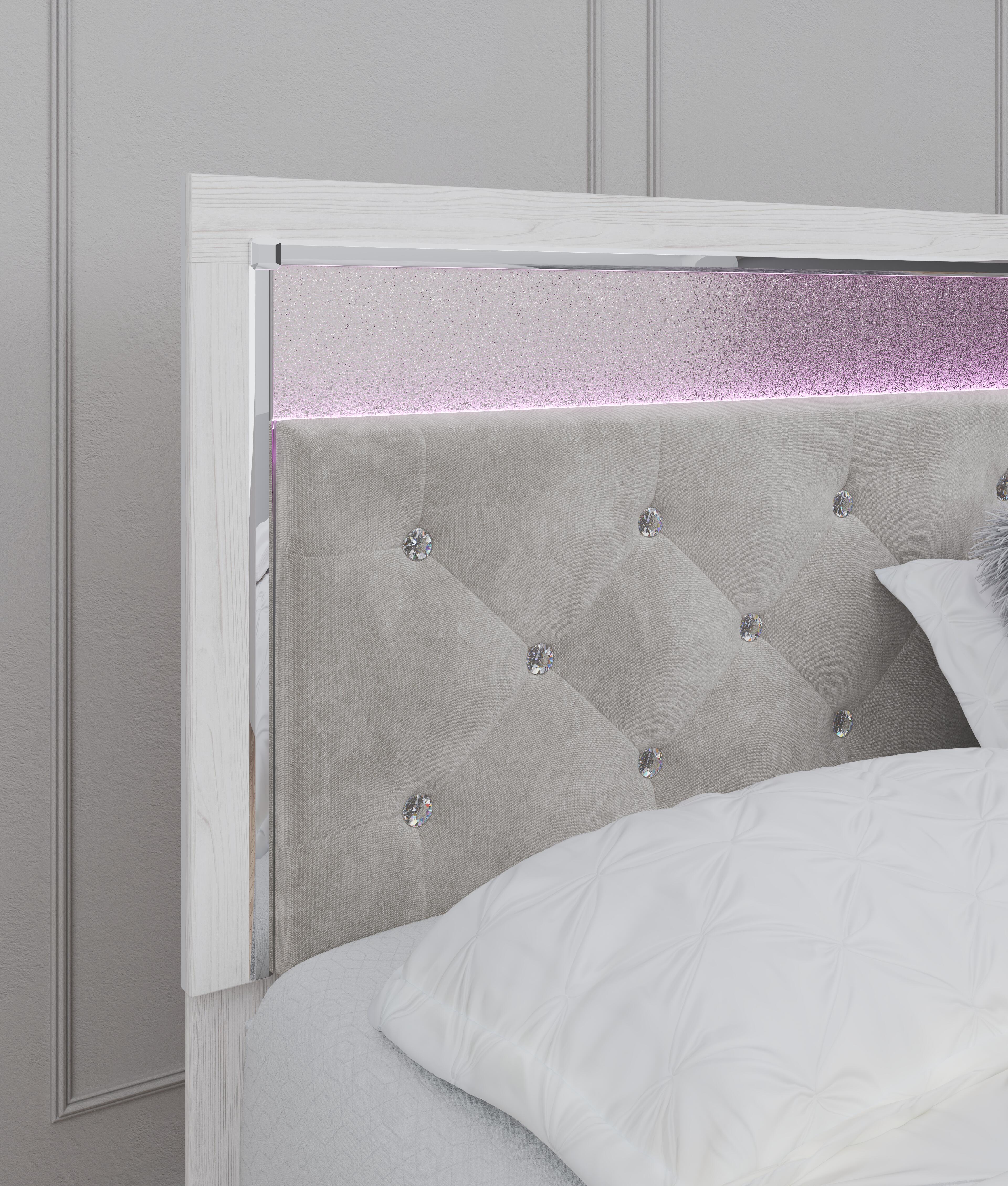 Altyra King Panel Bed - image 7