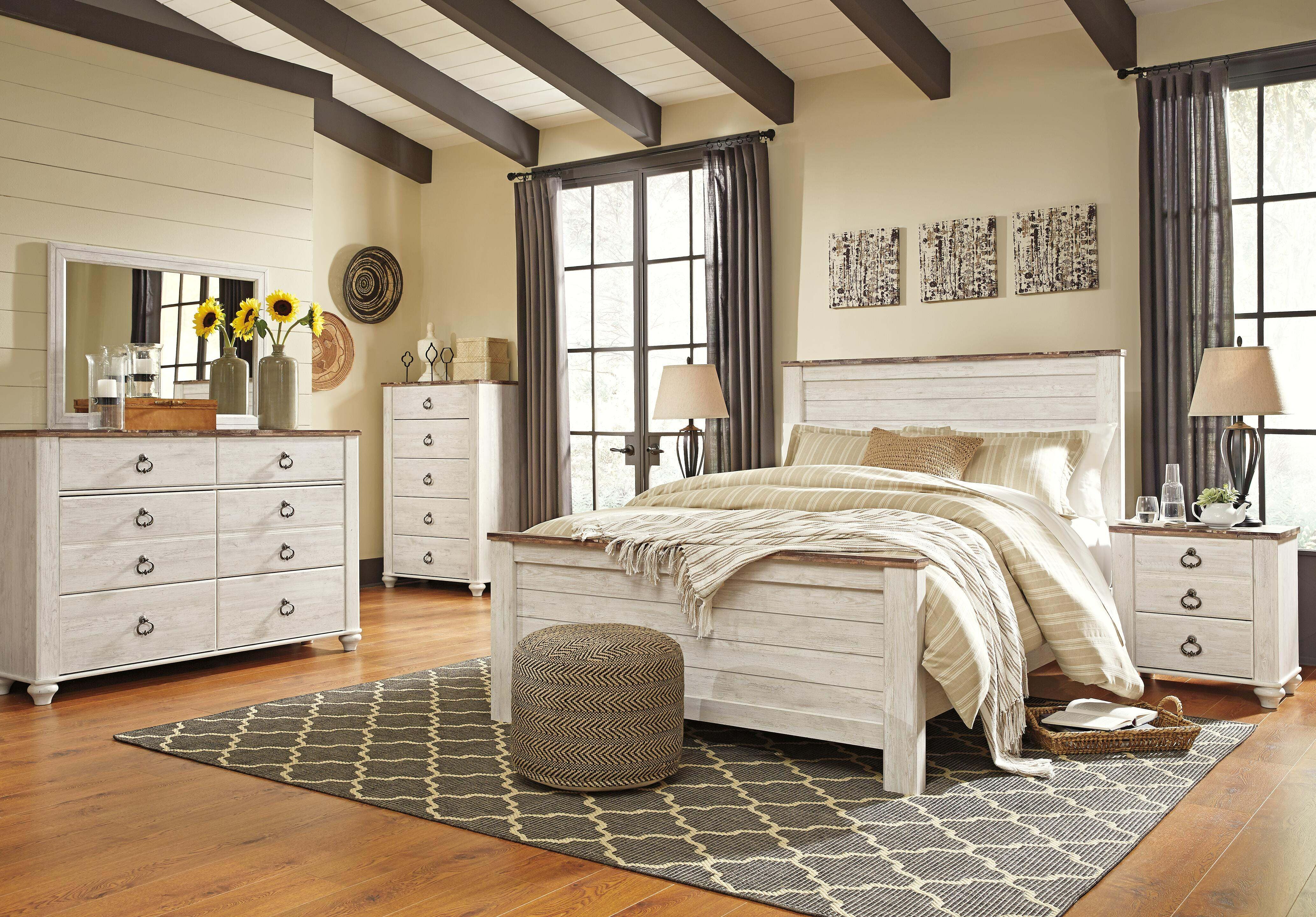 Willowton Queen Panel Headboard - image 10