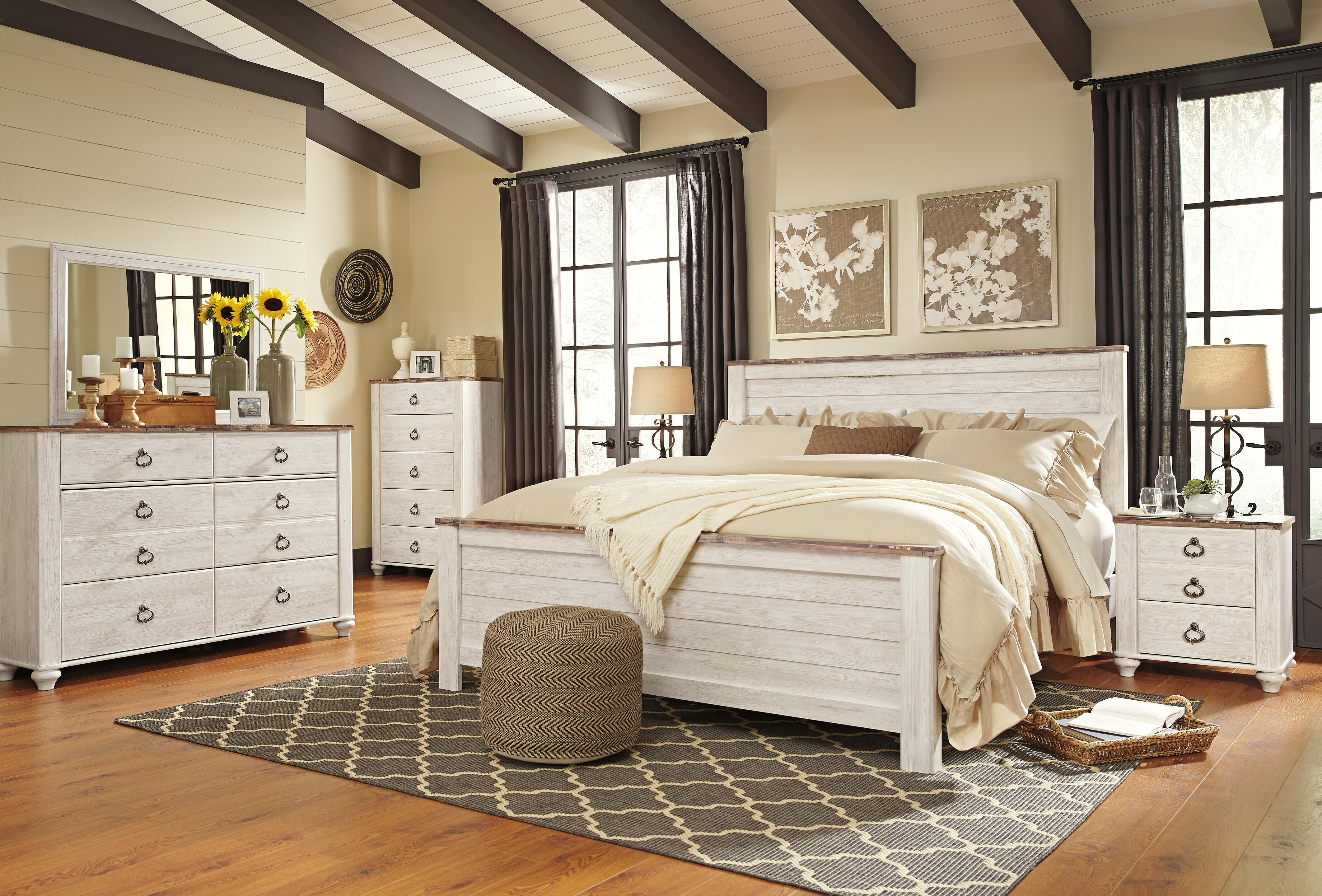 Willowton King Panel Bed, Whitewash, large