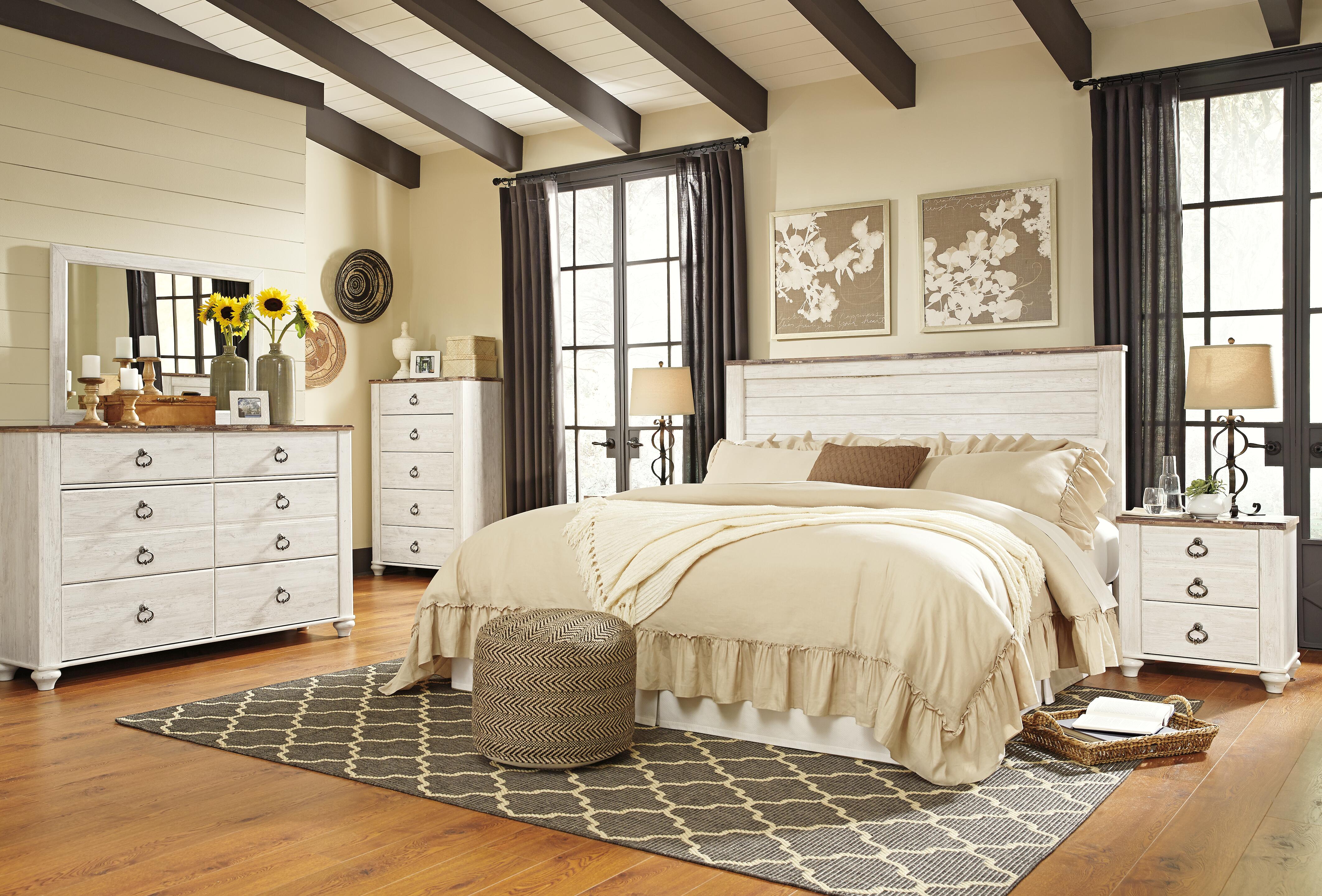 Willowton King/California King Panel Headboard - image 8