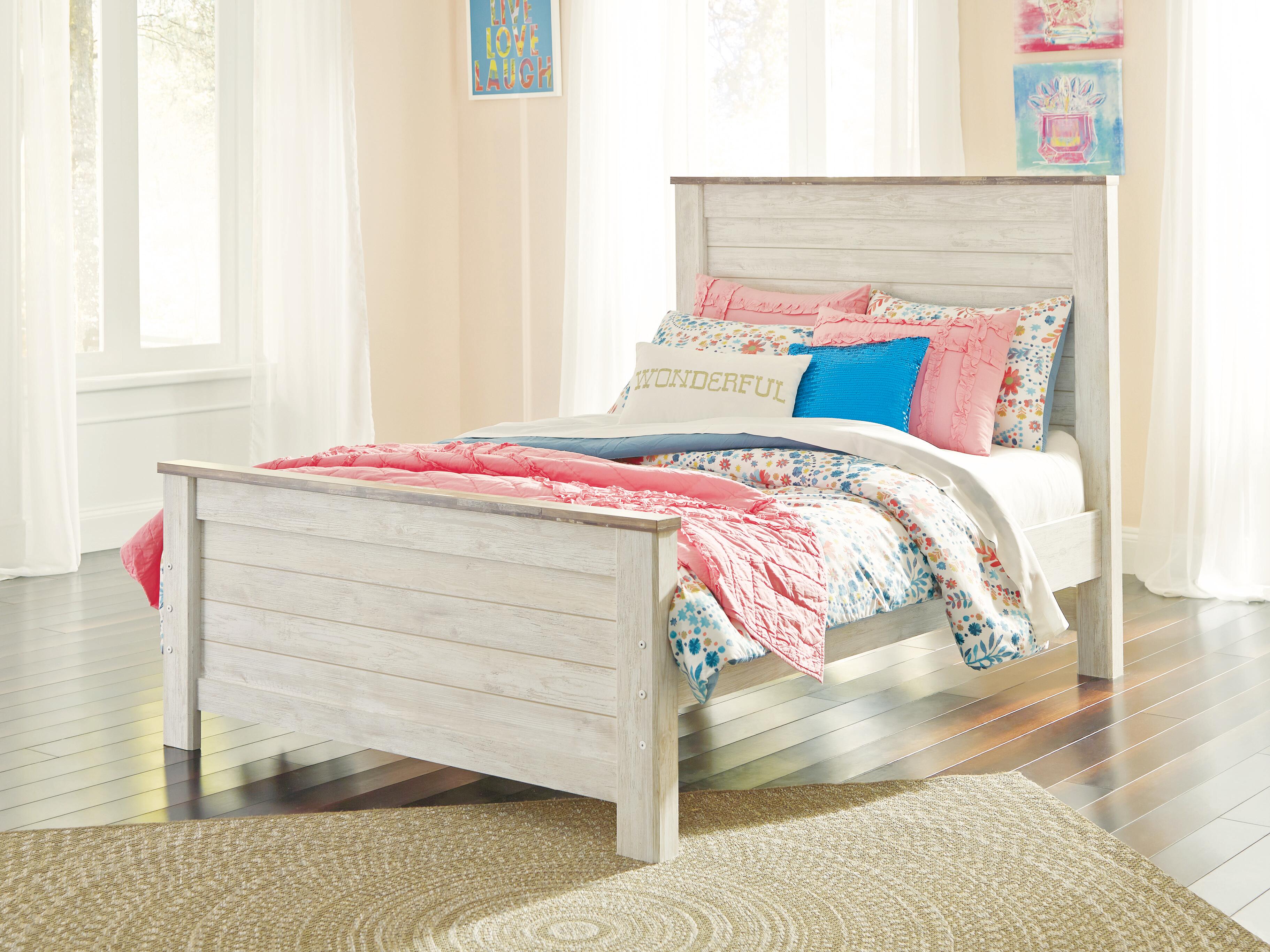 Willowton Full Panel Bed, Whitewash, rollover