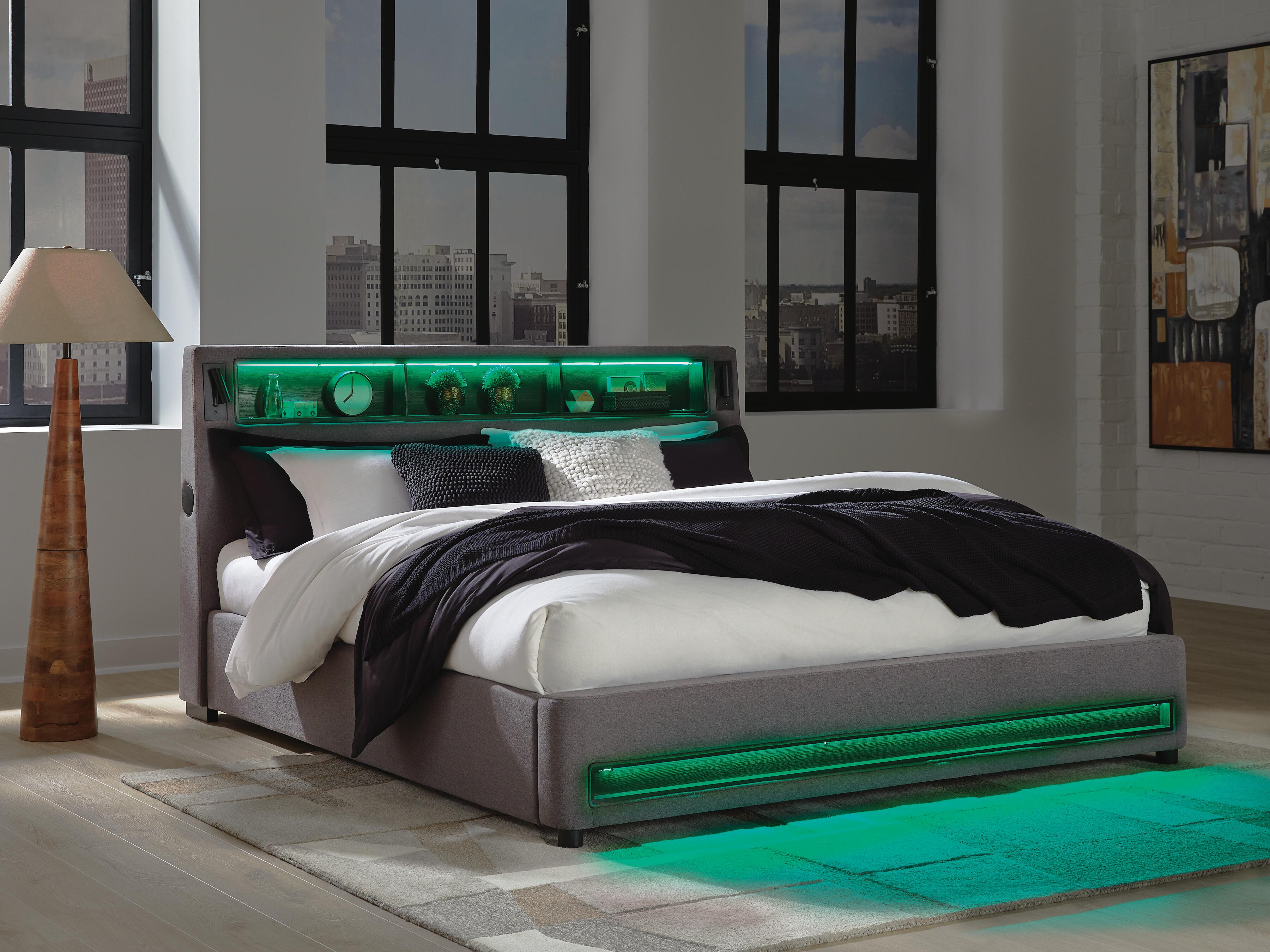 Cayberry King Upholstered Bed - image 13