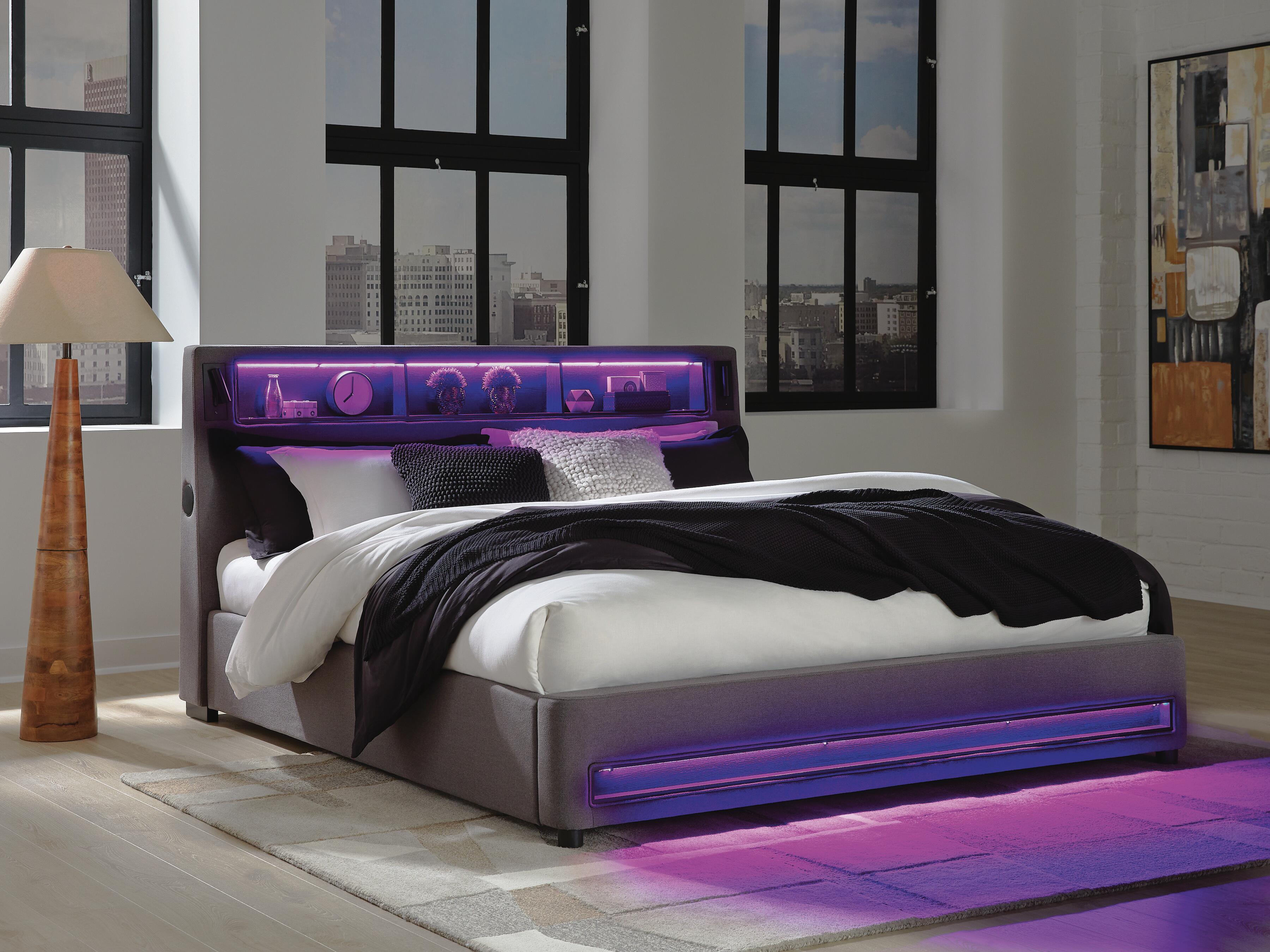Cayberry King Upholstered Bed - image 14