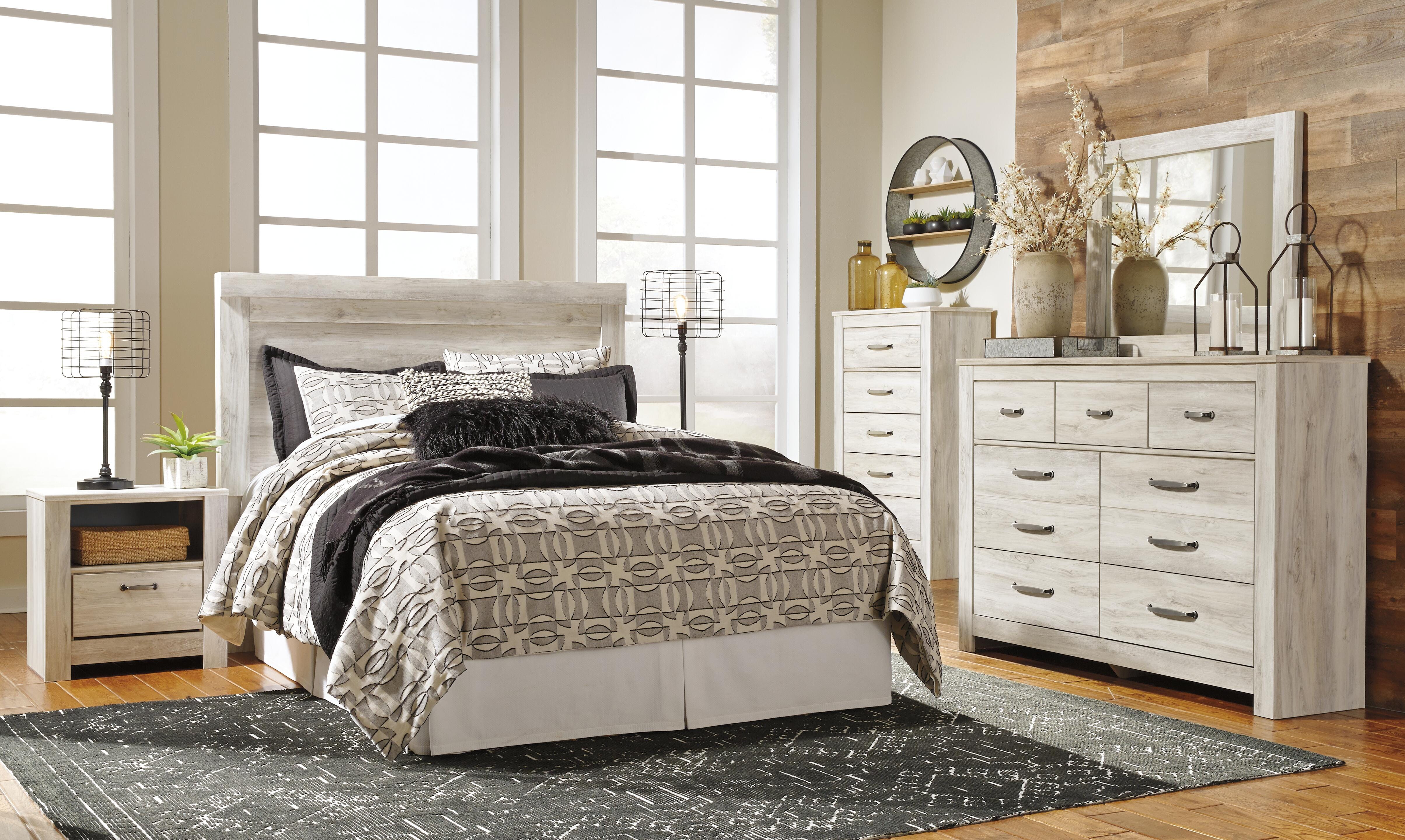Bellaby Queen Panel Headboard - image 13