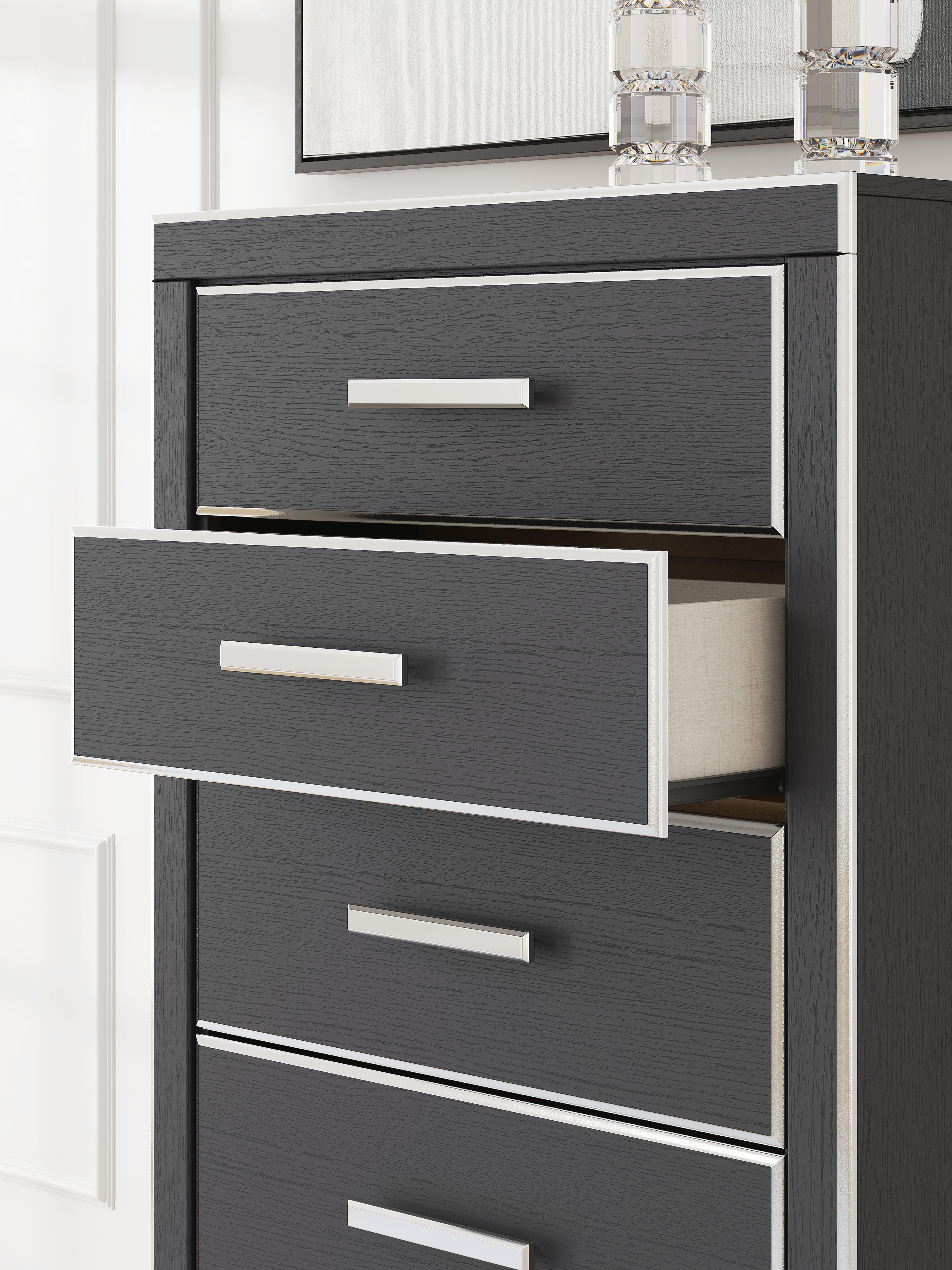 Birmonton Chest of Drawers - image 5